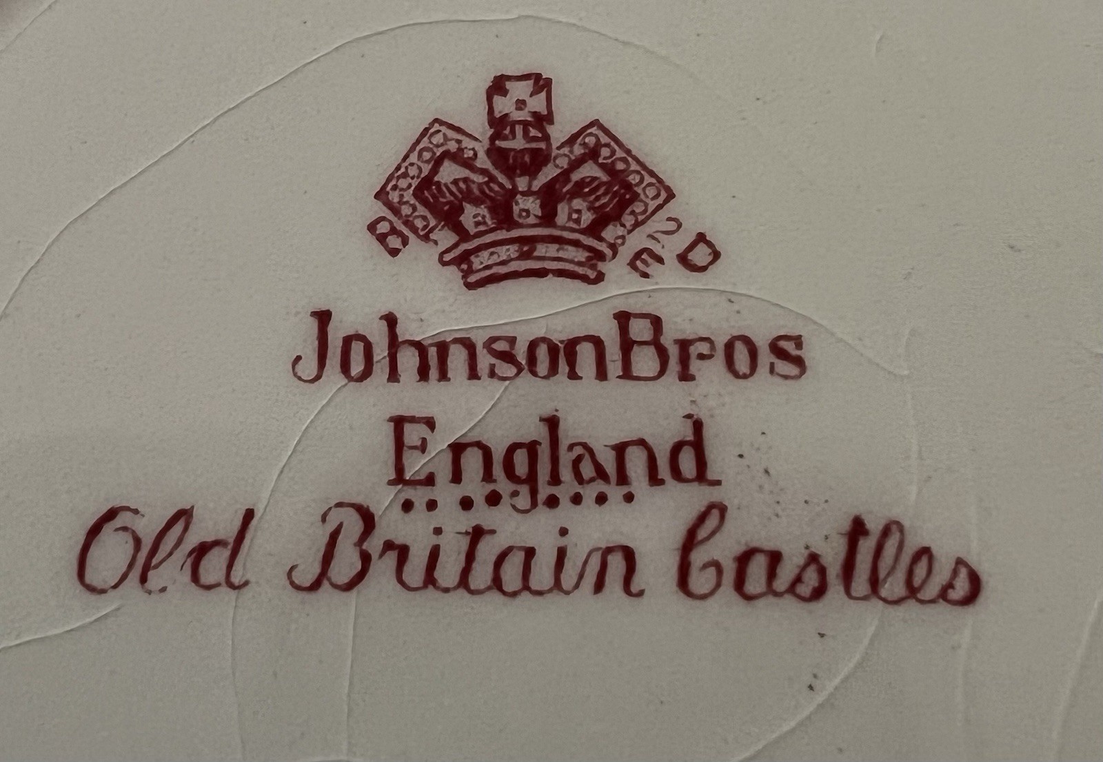Johnson Brothers 4 Berry /Fruit Bowls Old Britain Castles 5 1/4” Across Pink Red