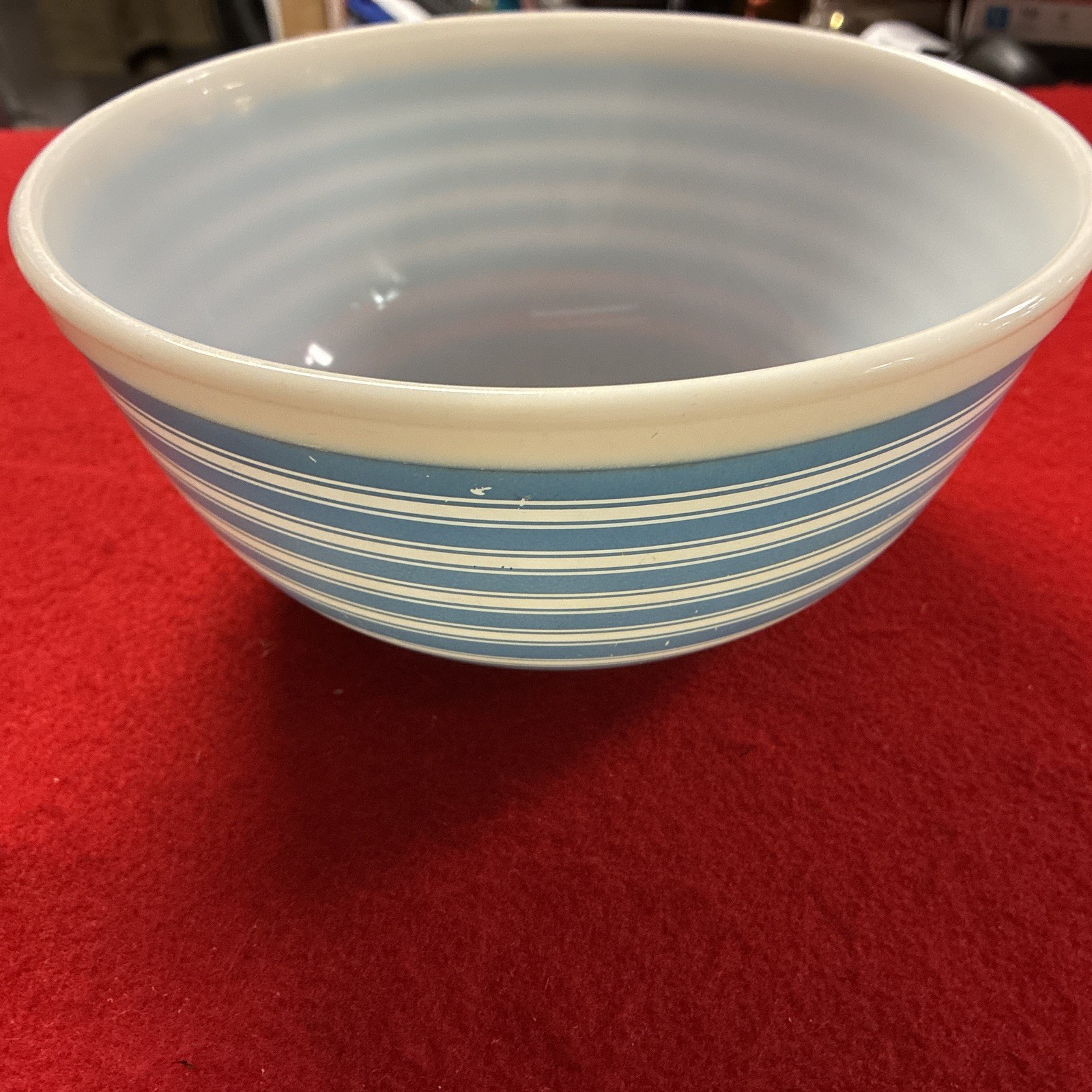 Vtg Pyrex Rainbow Strip Blue 2.5 Qt 1960’s Mixing Bowl #403