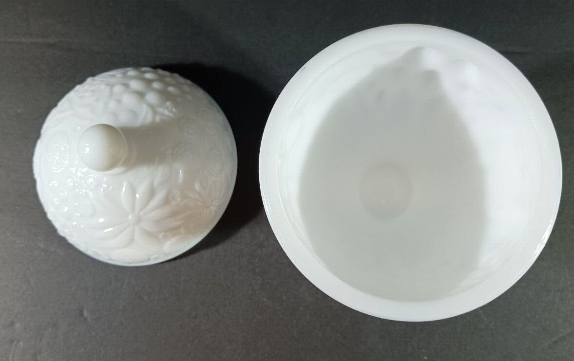 Vintage MILK GLASS COMPOTE CANDY DISH WITH LID Flowers Small White Pedestal Avon