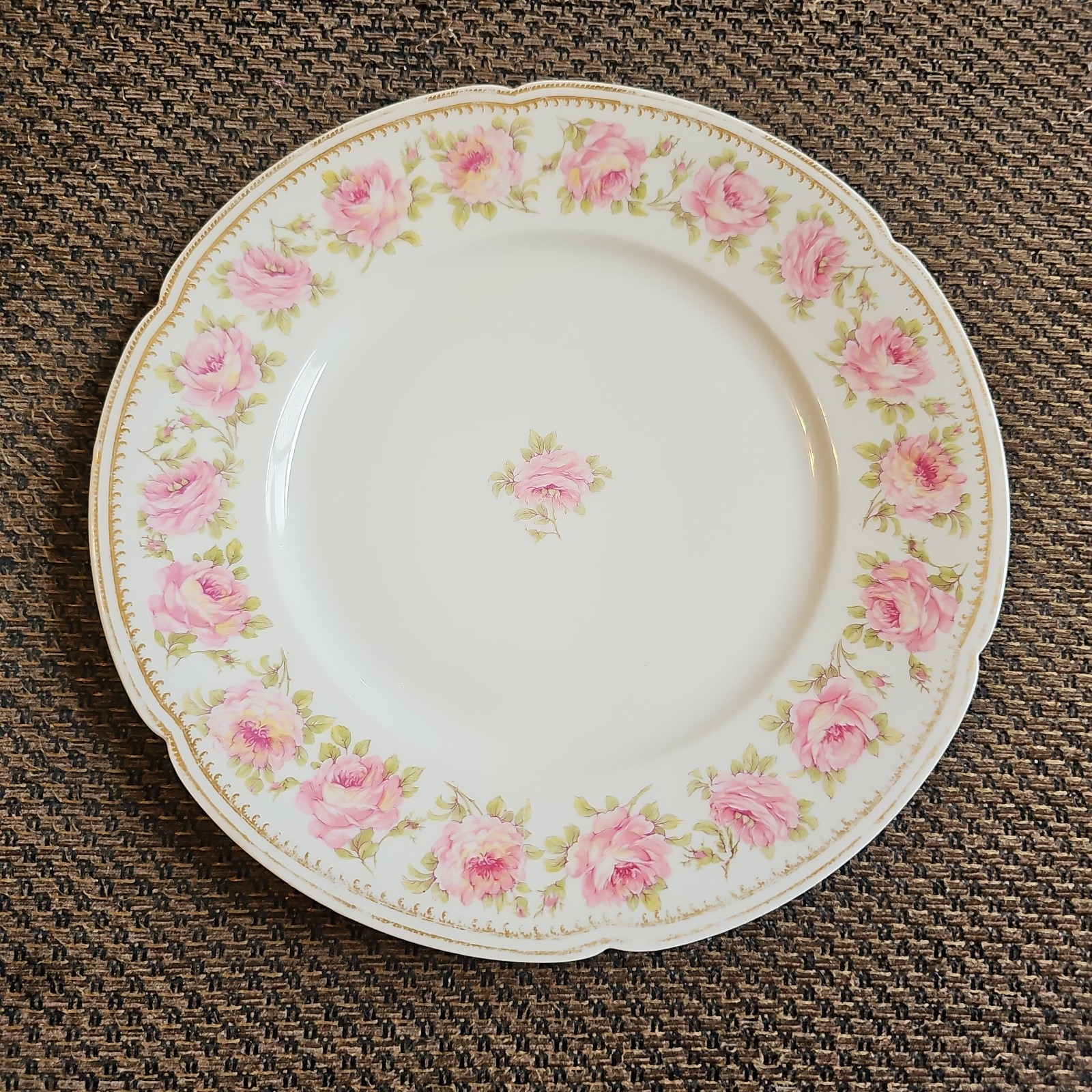 Vtg France Theodore HAVILAND Limoges 9″ Dinner Plate Pink Floral Gold Rim
