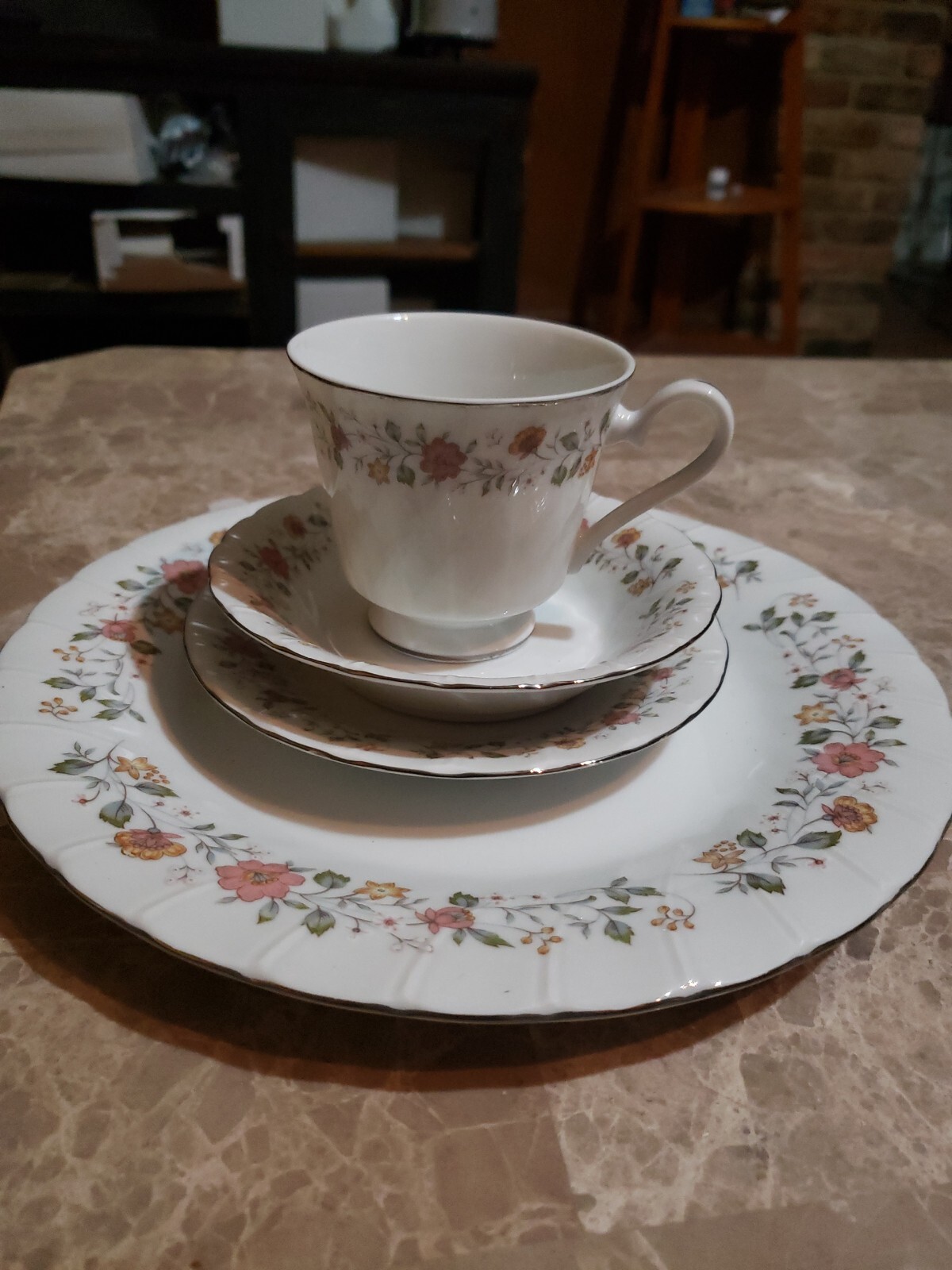 Sheffield Blue Whisper 4 Piece Place Setting