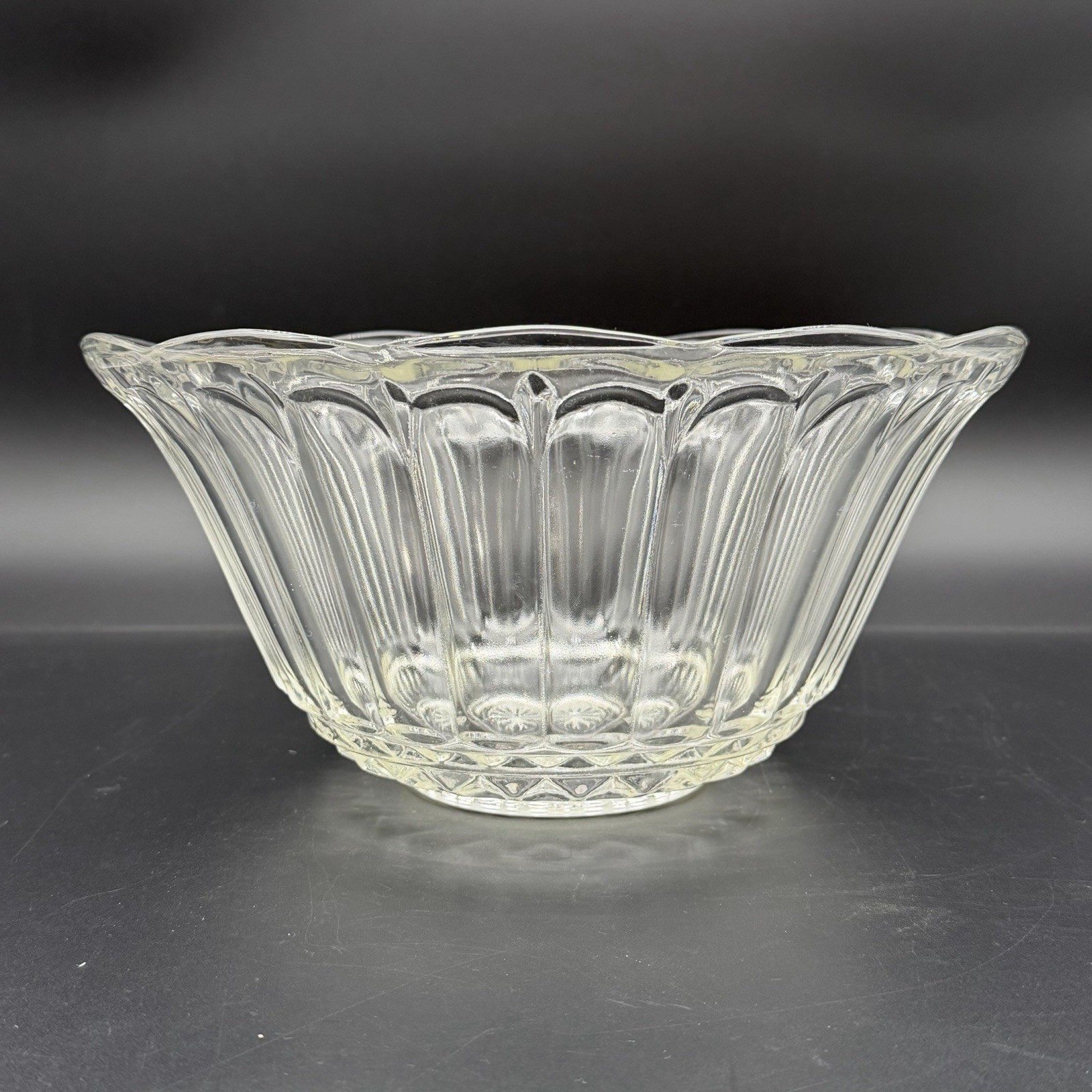 Vintage Anchor Hocking Colonial Punch Salad Serving Bowl Heavy Excellent