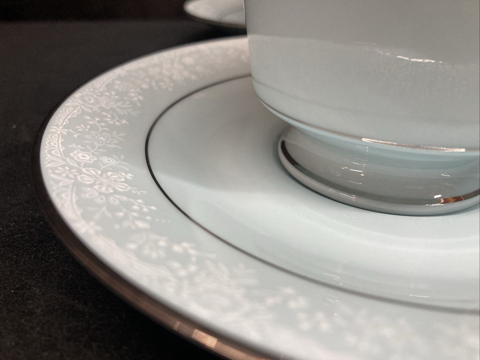 Noritake Fidelity 8003 Light Blue Cups & Saucers Set of 4