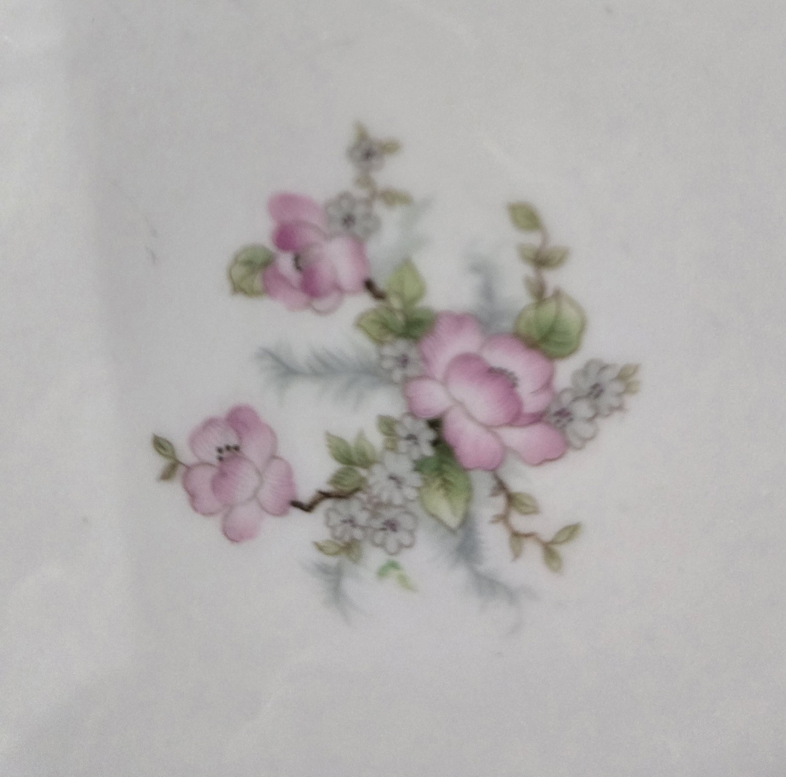 MINT Johann Haviland Bridal Rose Bavaria 4 Dinner Plates Pink Roses 10″