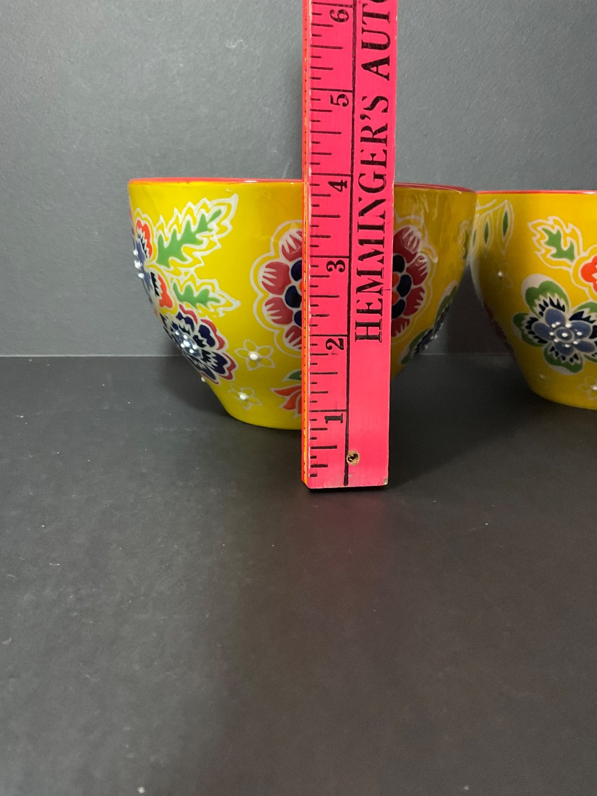 2 Yokohama Studio Yellow Floral Hand Painted Noodle Rice Bowl 6″ Diameter Japan