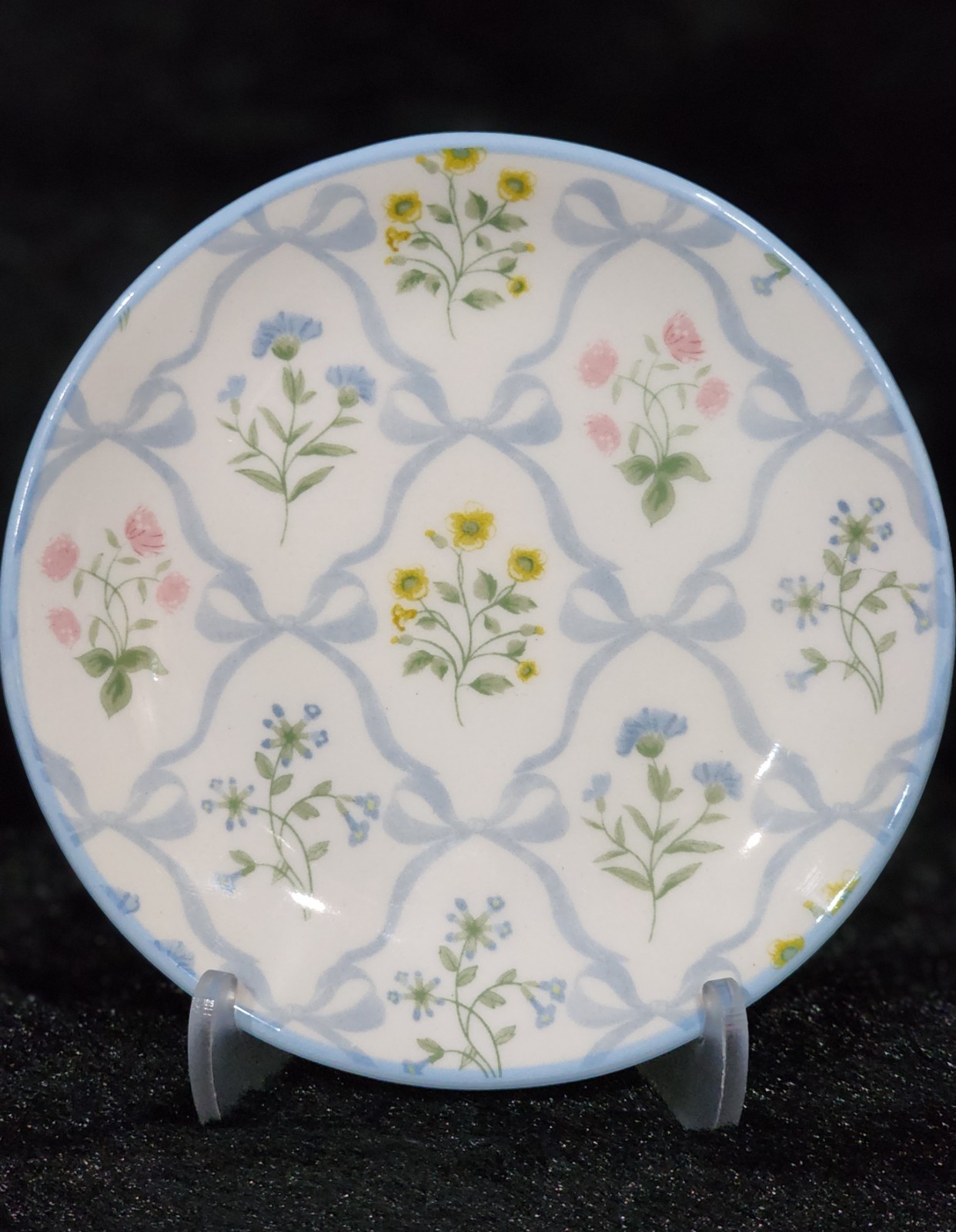 4 Blue Bows & Flowers Tidbit Plates 4.5″ Ceramic Easter Spring Hobby Lobby Viral