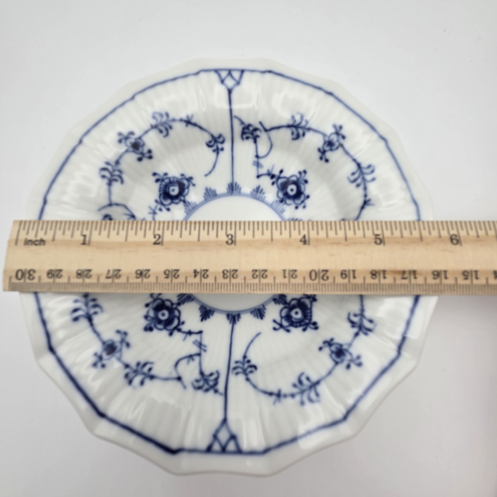 Vintage Royal Copenhagen Blue Fluted Plain 6″ Pickle Relish Dish / Bowl MINT!