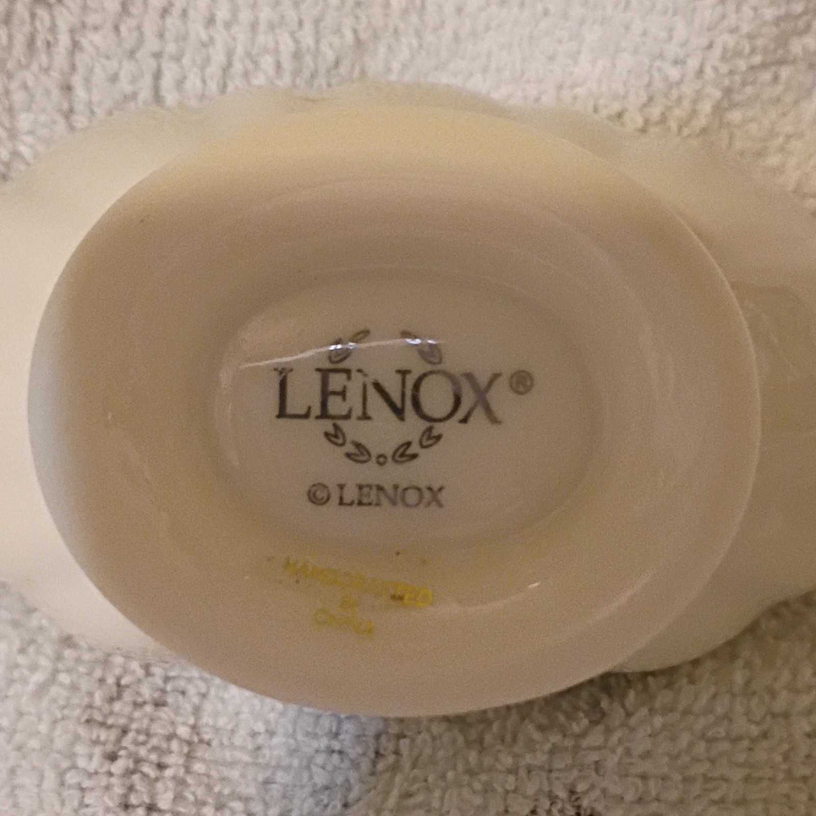 Lenox Ivory Scalloped Rim Pedestal Bowl Dish with Silver Trim, Glossy Ceramic