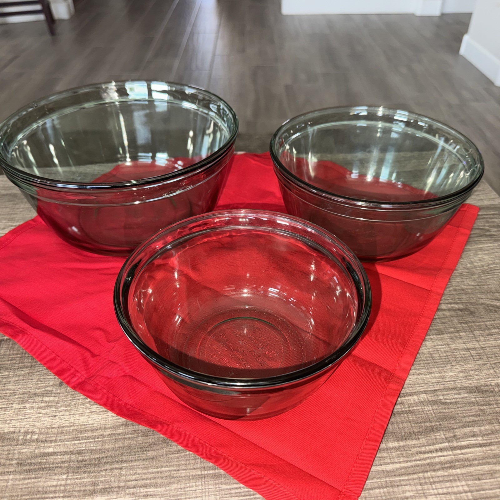 3 Teal Green Anchor Hocking Mixing Bowls, Nesting, Serving, 1 Qt, 1.5 Qt,2.5Qt.