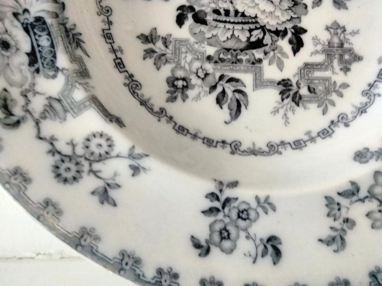 Antique R & M Nankin Jar Blue/White Bowl Floral Pattern 1800s 10.3” England