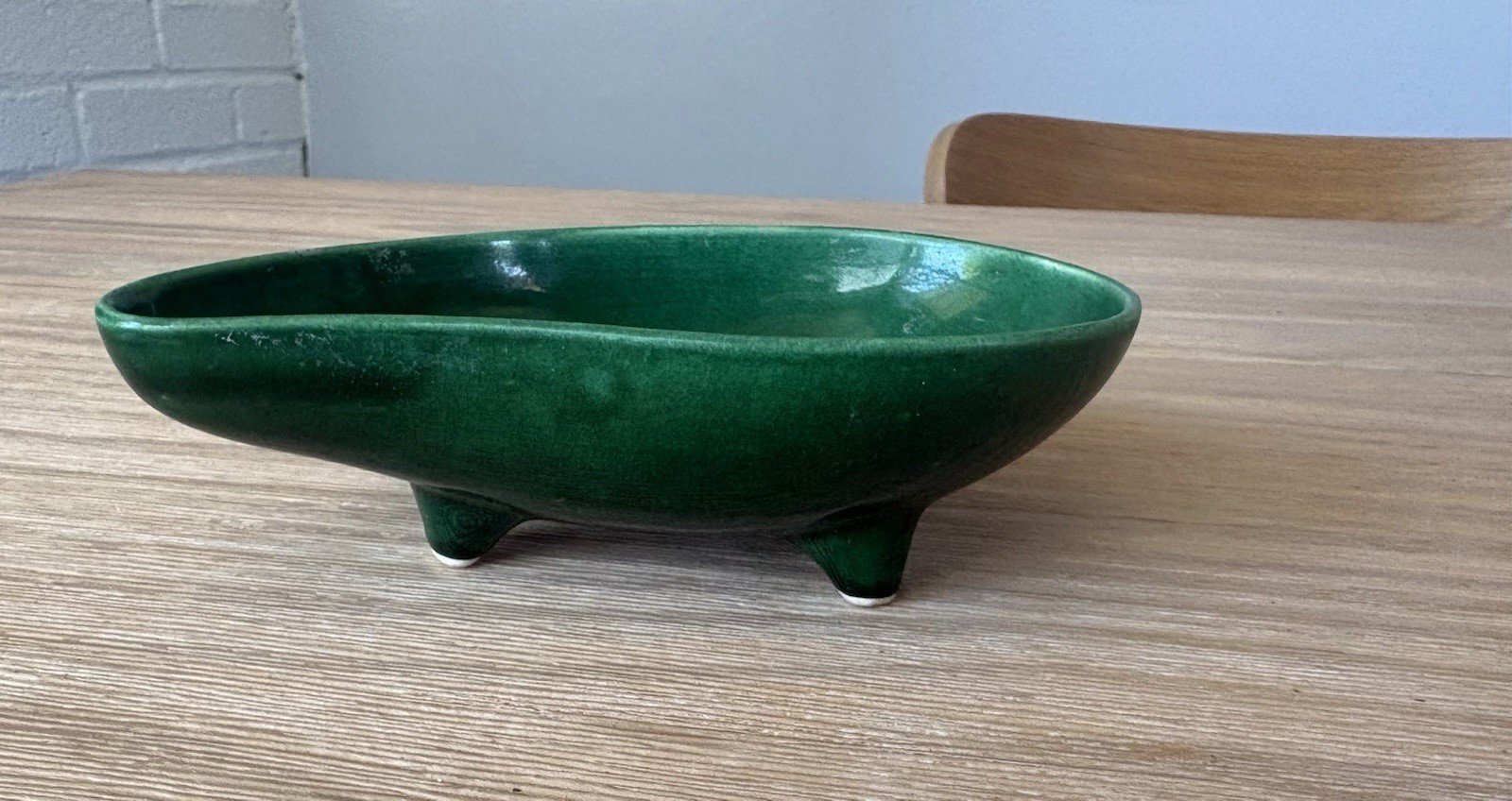 Green Glossy Glazed Ceramic Asymmetrical Footed Bowl Solid Pattern 6″x4″x2″