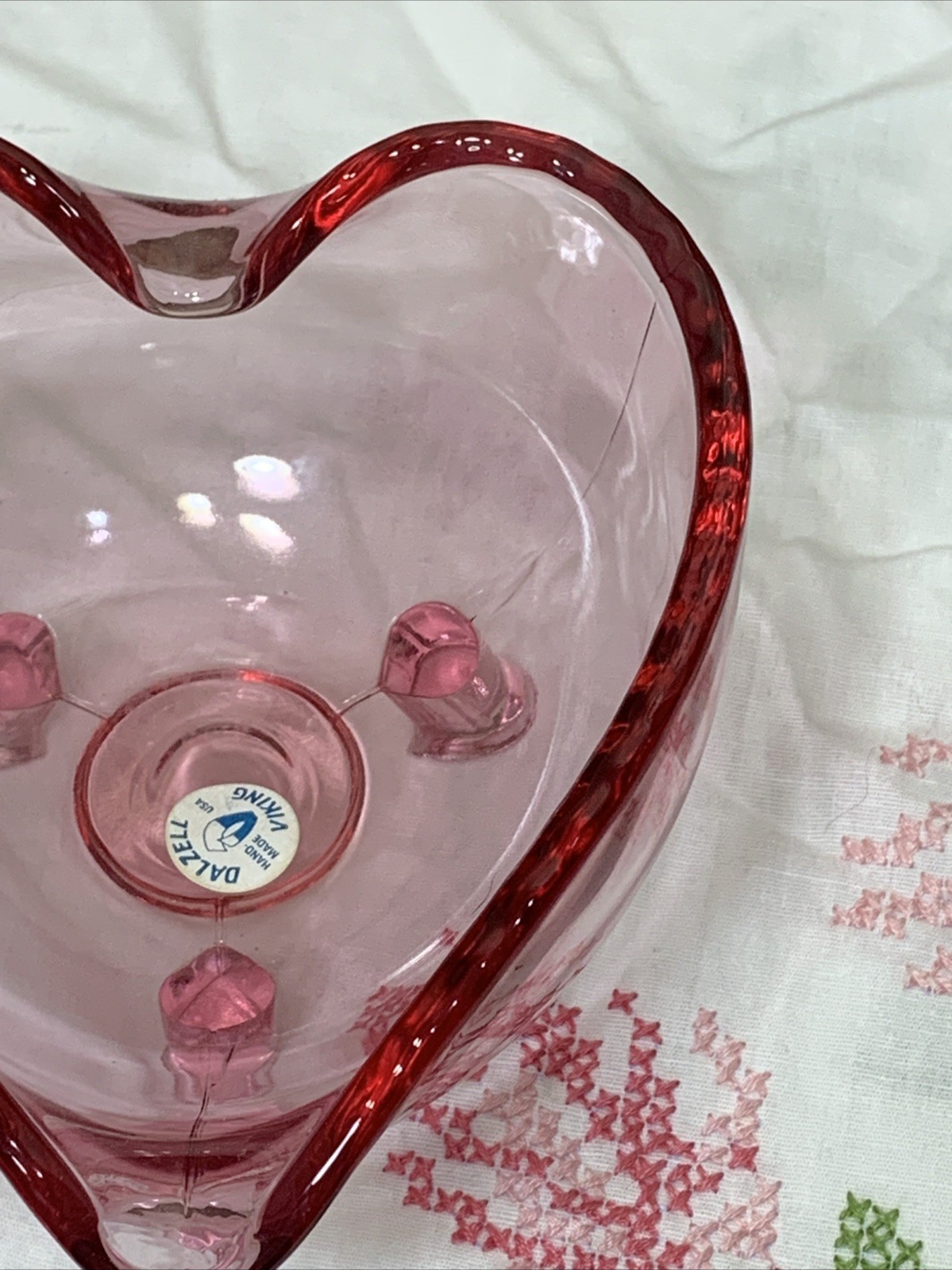 Viking Heart Shaped Glass Candy Trinket Dish Cranberry Pink 3 Foot Dalzell Line