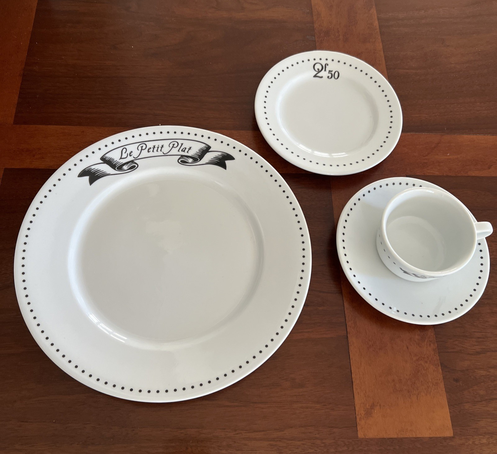 MARKETPLACE BISTRO DINNERWARE 4 PIECE PLACESETTING MENU DESIGN