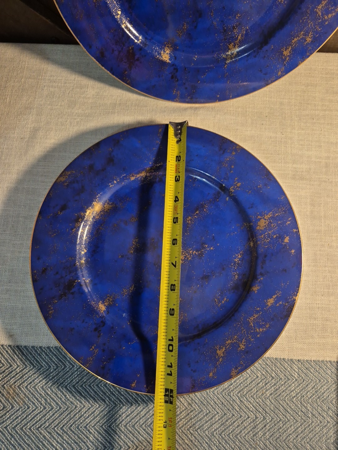 LOT OF 2 NEIMAN MARCUS BLUE LAPIS LAZULI 24K GOLD TRIM DINNER/CHARGER PLATE 12″