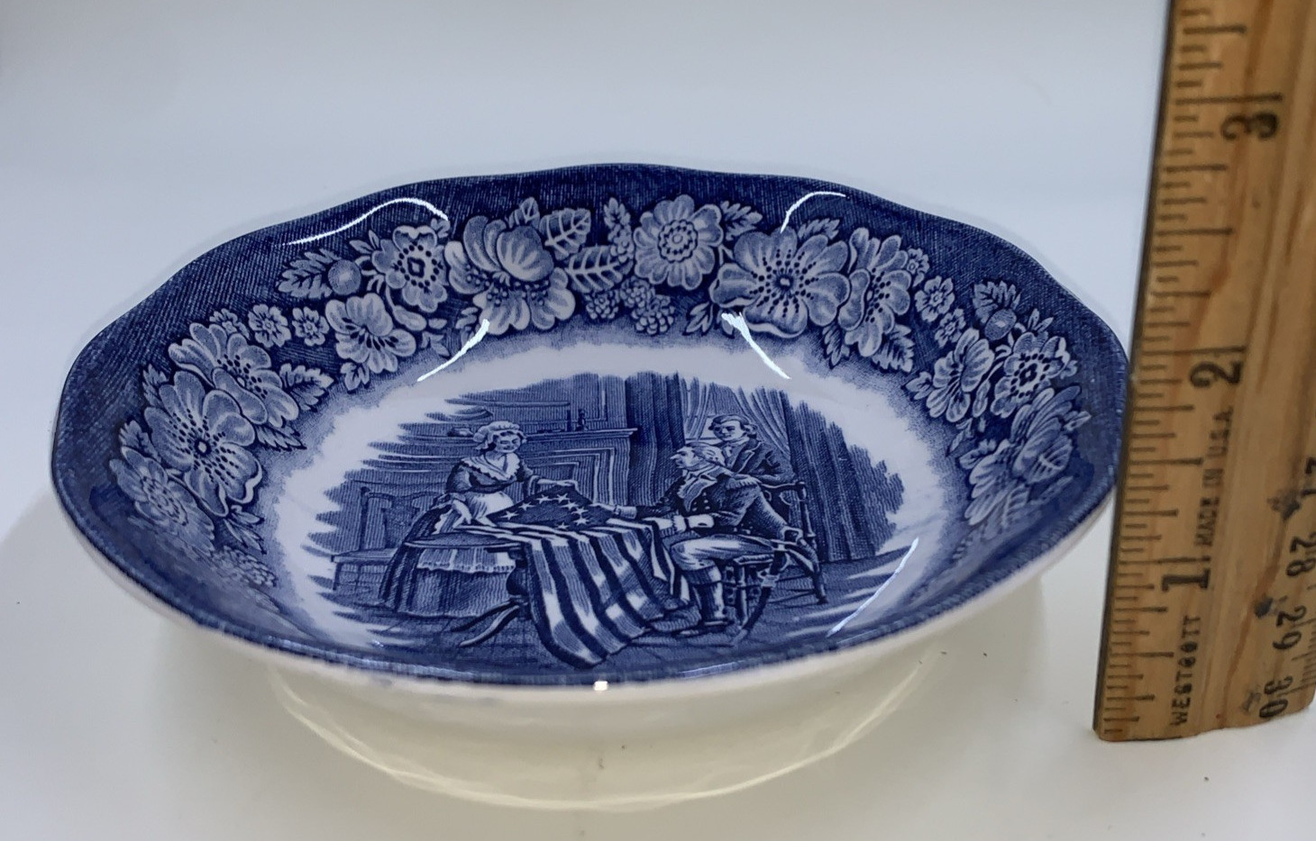 Liberty Blue Historical Colonial Scenes Berry Bowl 5″ Betsy Ross Blue White VTG