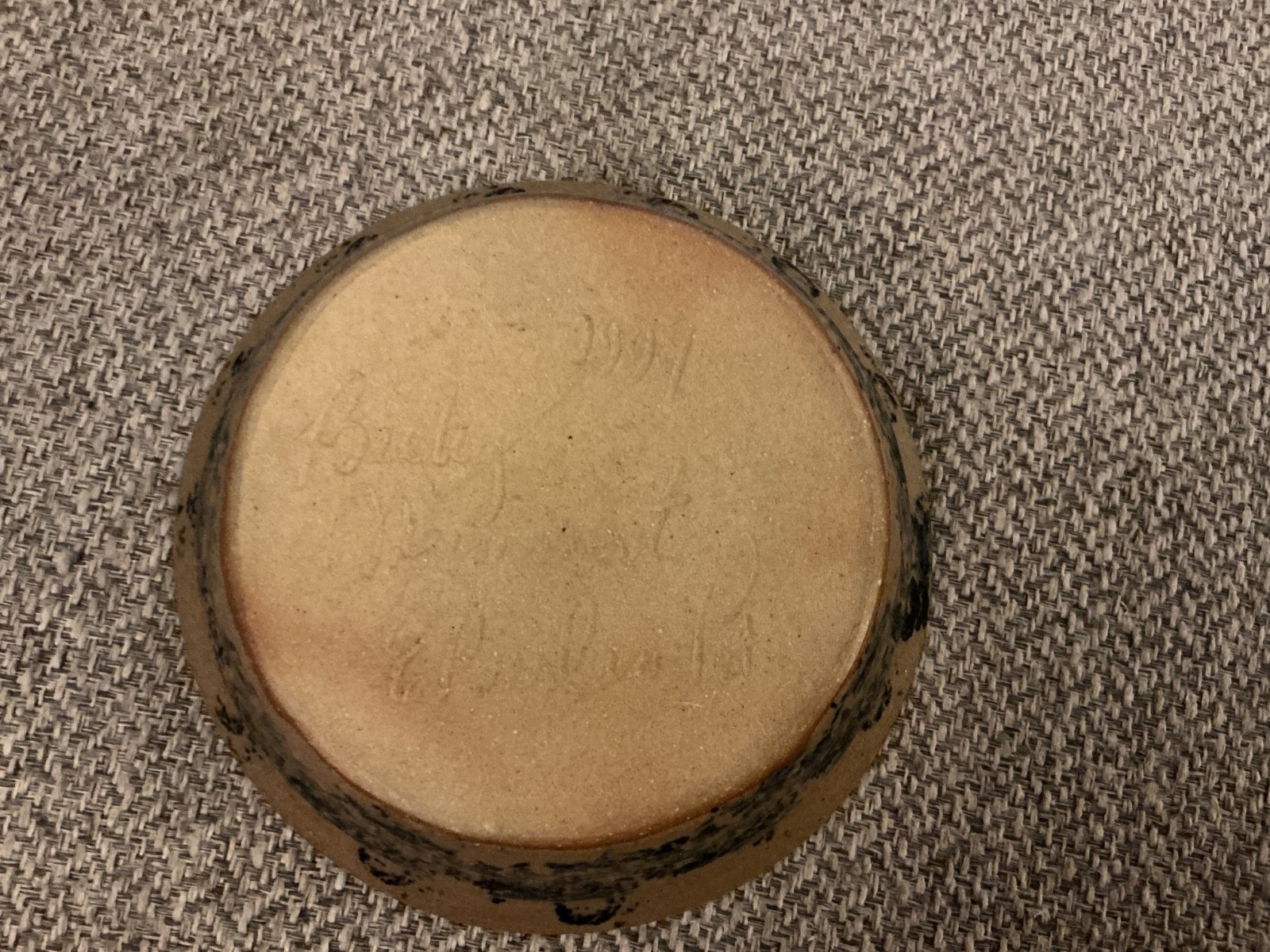 STONEWARE VINTAGE HANDMADE BOWL 1994 COW AND ALPHABET DESIGN-SIGNED