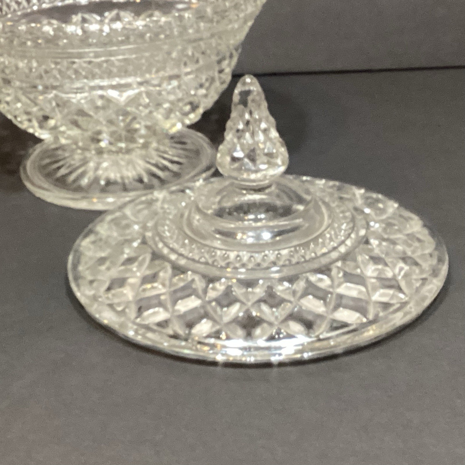 Anchor Hocking Wexford Diamond Point Clear Crystal Candy Dish Footed w/ Lid