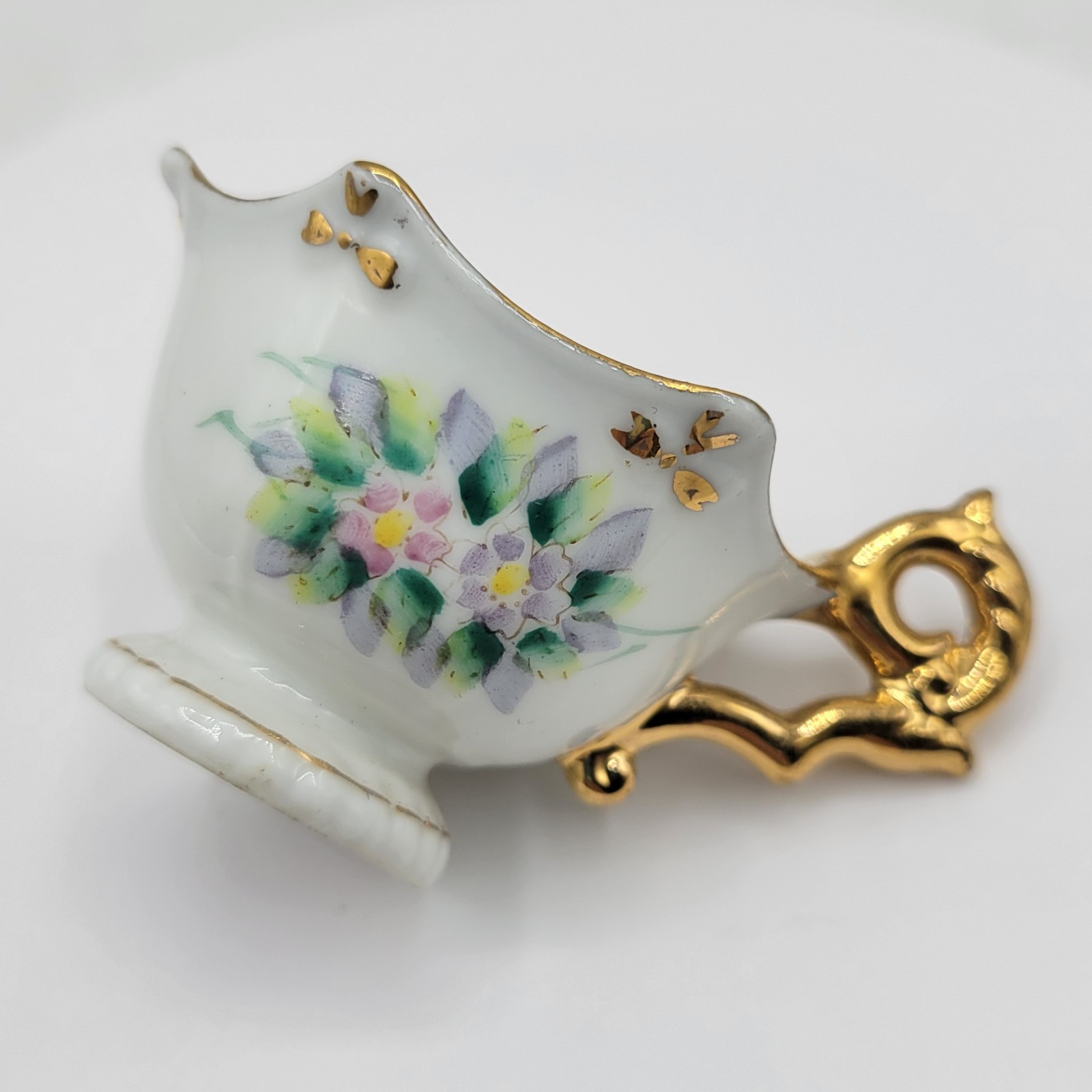 Vintage Made in Occupied Japan Porcelain Tea Cup & Saucer Flowers & 24KGold Trim