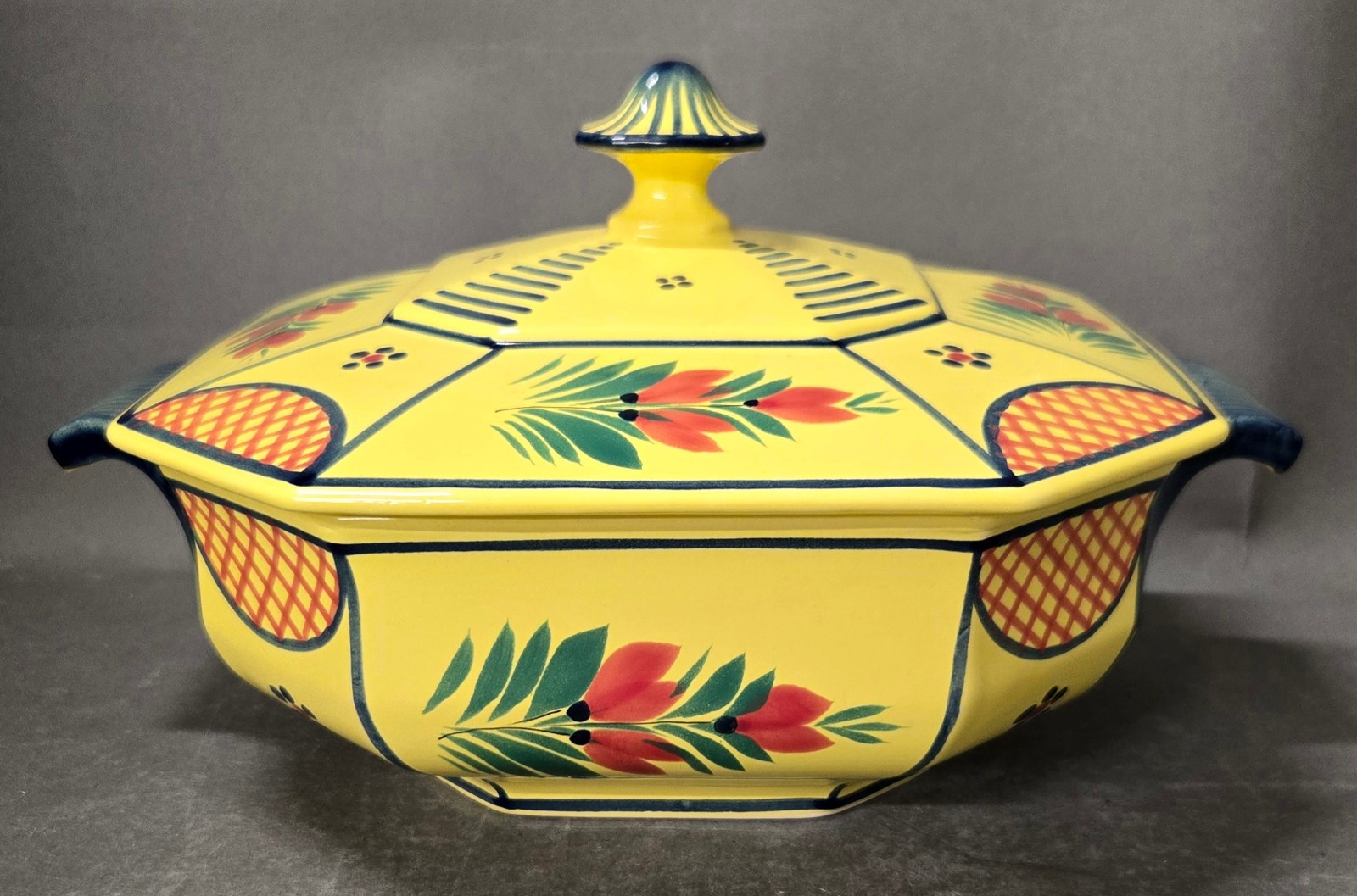 Henriot Quimper Breton Covered Octagon Casserole Dish Yellow France Large
