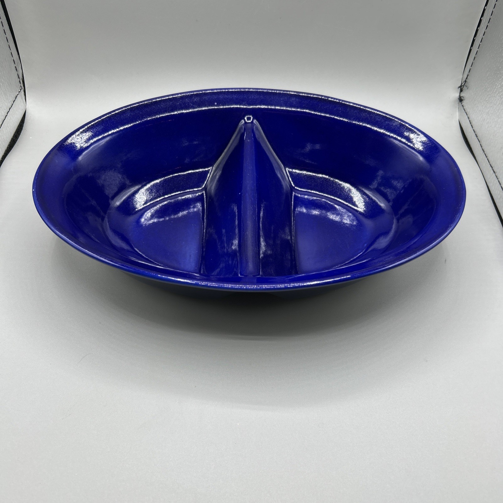 Blue Oval Divided Dish Serving Bowl 2 Compartments 10″ HB1L