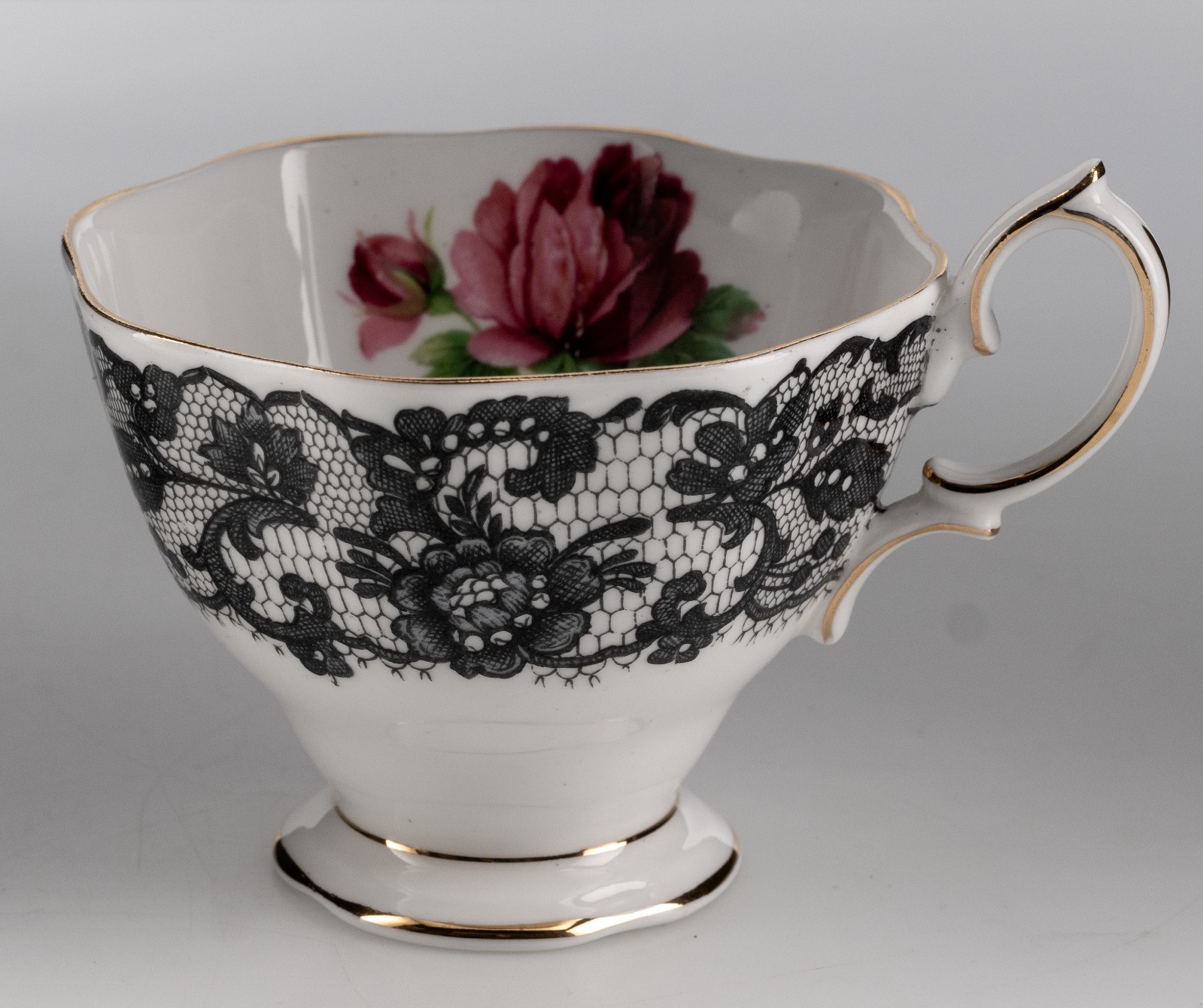 Royal Albert Bone China Tea-Cup Only Senorita Pattern Black Lace Rose 3″ 100g VG