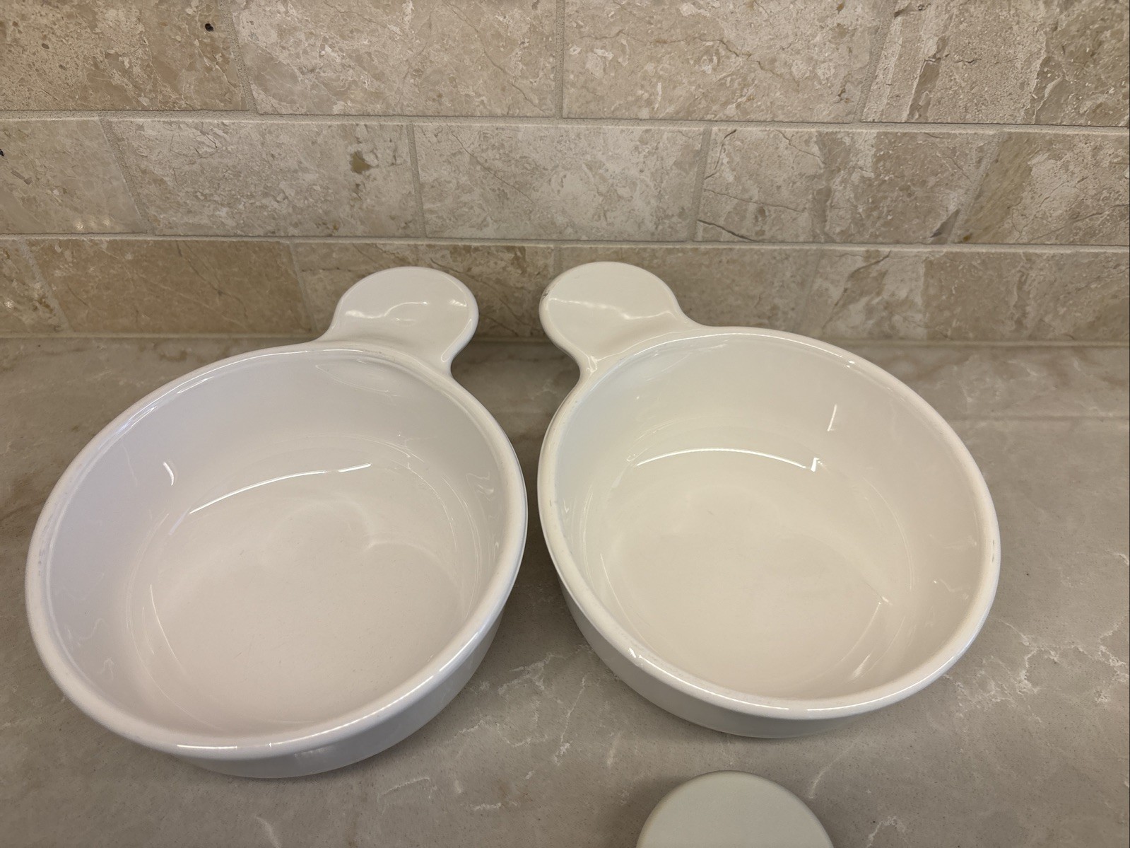 Corning Ware Grab It Bowls P-150-B 15 Oz With 1 Refrigerator Lid Set Of 2 White