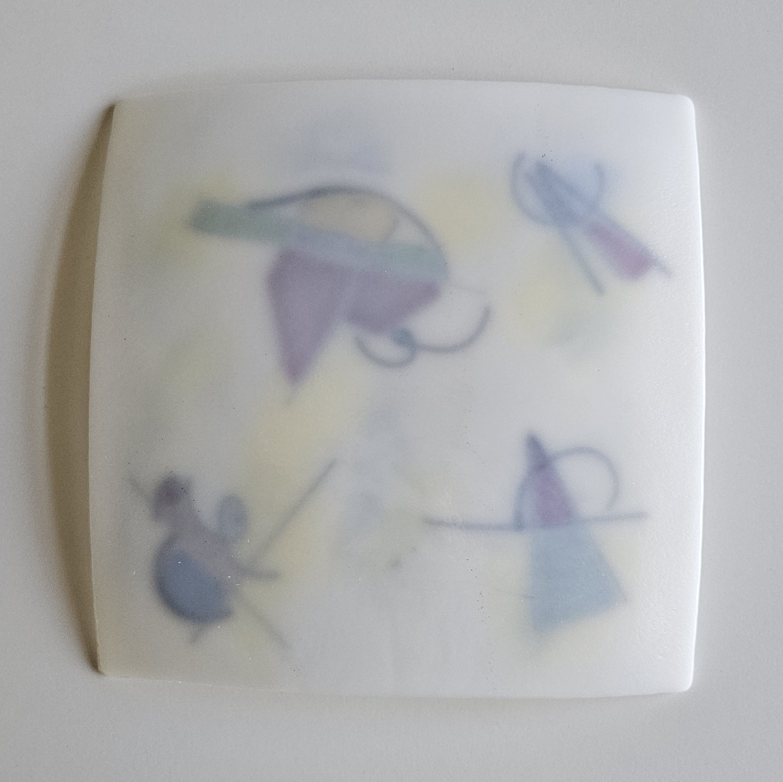 Vintage Fused Glass Abstract Art Plate – Kandinsky Style – MCM 9″ Square White