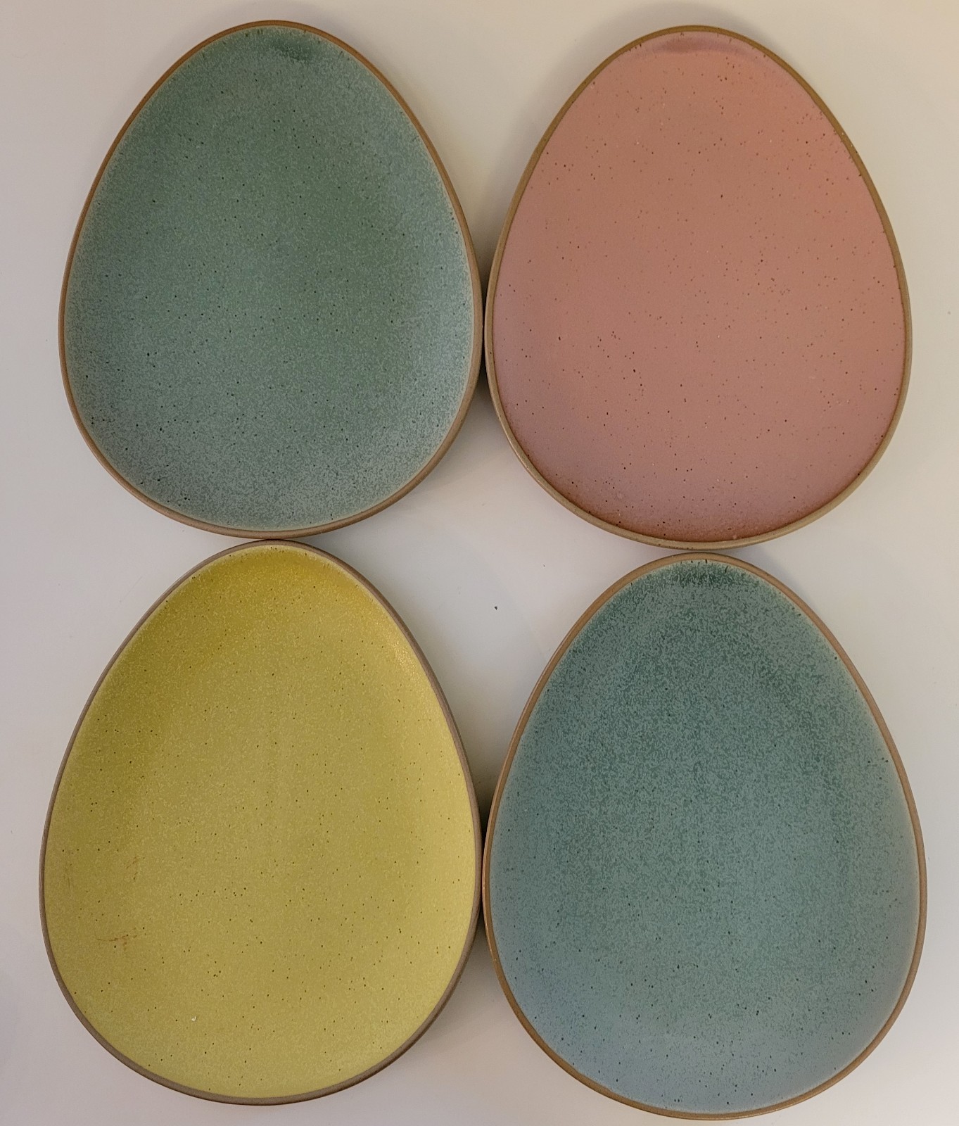 4 ct Threshold Stoneware Aqua Egg Teardrop Shape Salad Plates Pink Yellow Easter