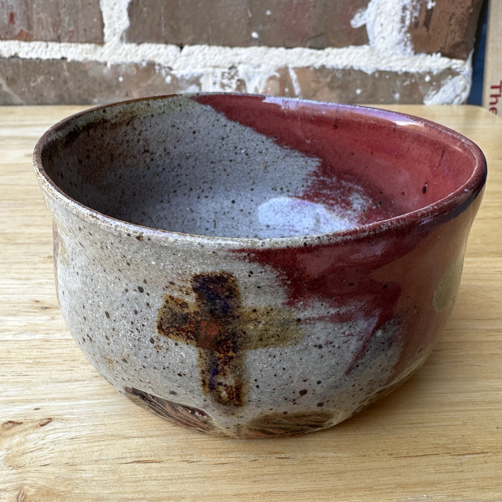 Empty Bowls Art Pottery Bowl 4.5×2.75 Inch Red Beige Cross Motif Speckled Signed