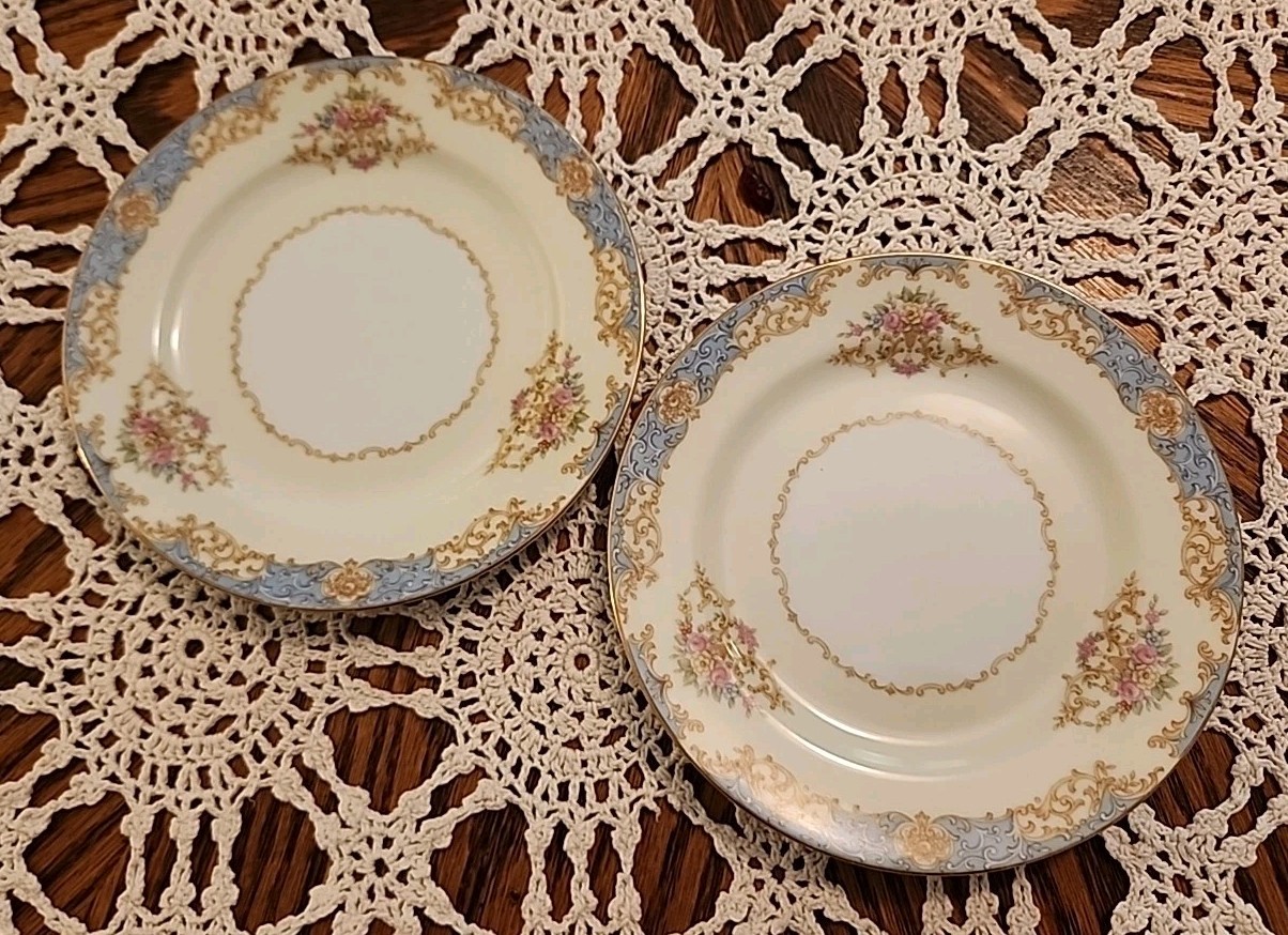 VINTAGE NORITAKE (N47) SET OF 2 BREAD PLATES. CIRCA 1940’S