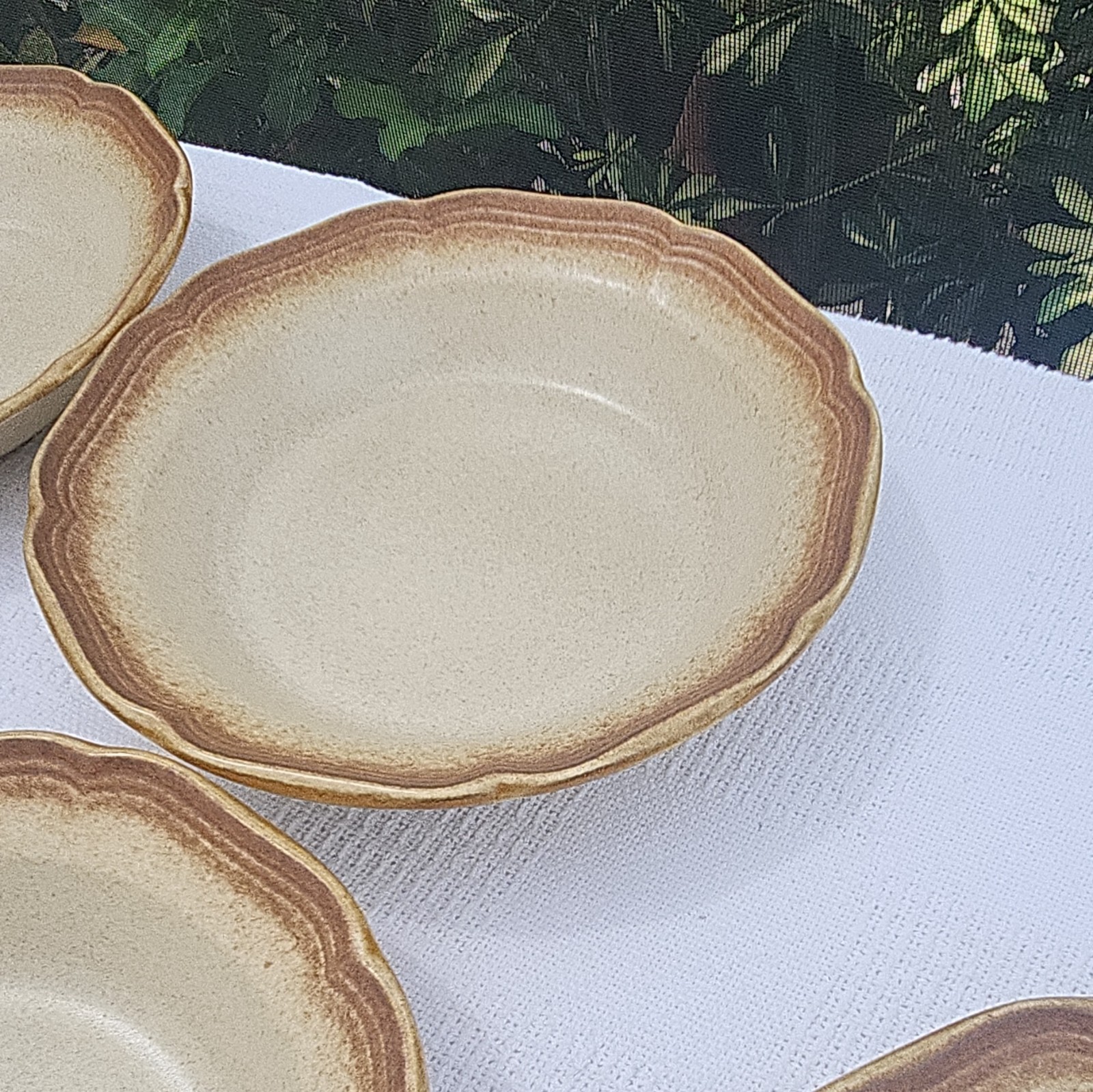 Mikasa Whole Wheat E8000 Stoneware Bowl Dishwasher & Oven Safe Beige Brown