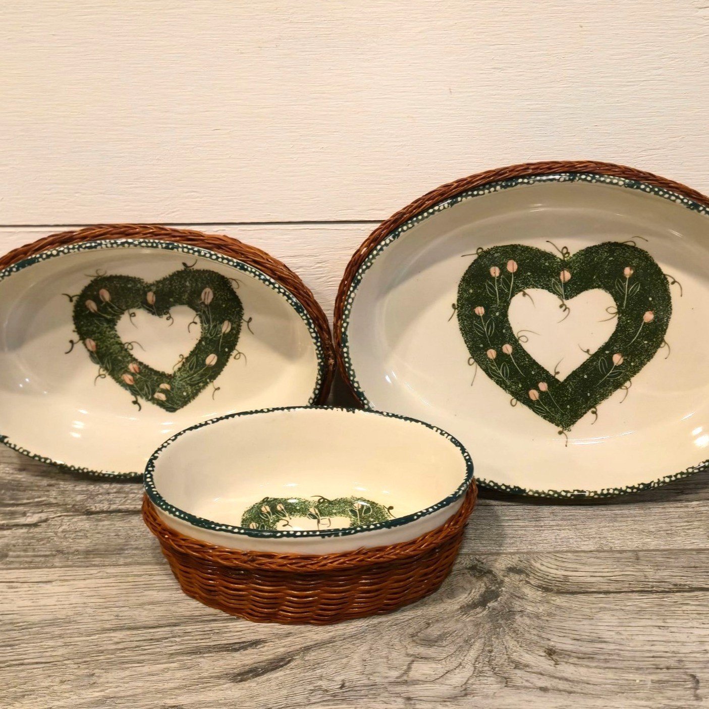 Vintage Stoneware Dishes bowls w/ wicker baskets Mossy Heart Floral art Nesting