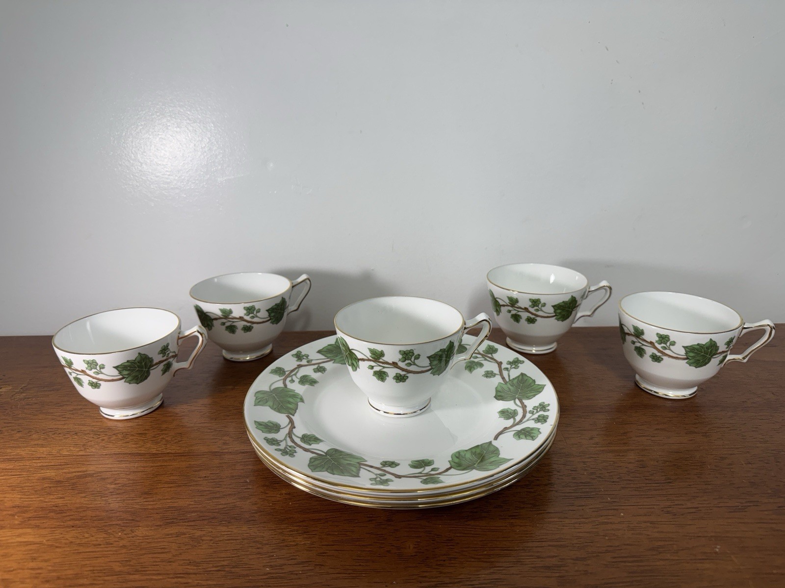 Vintage Crown Staffordshire Fine Bone China England Cup & Plates Green Ivy