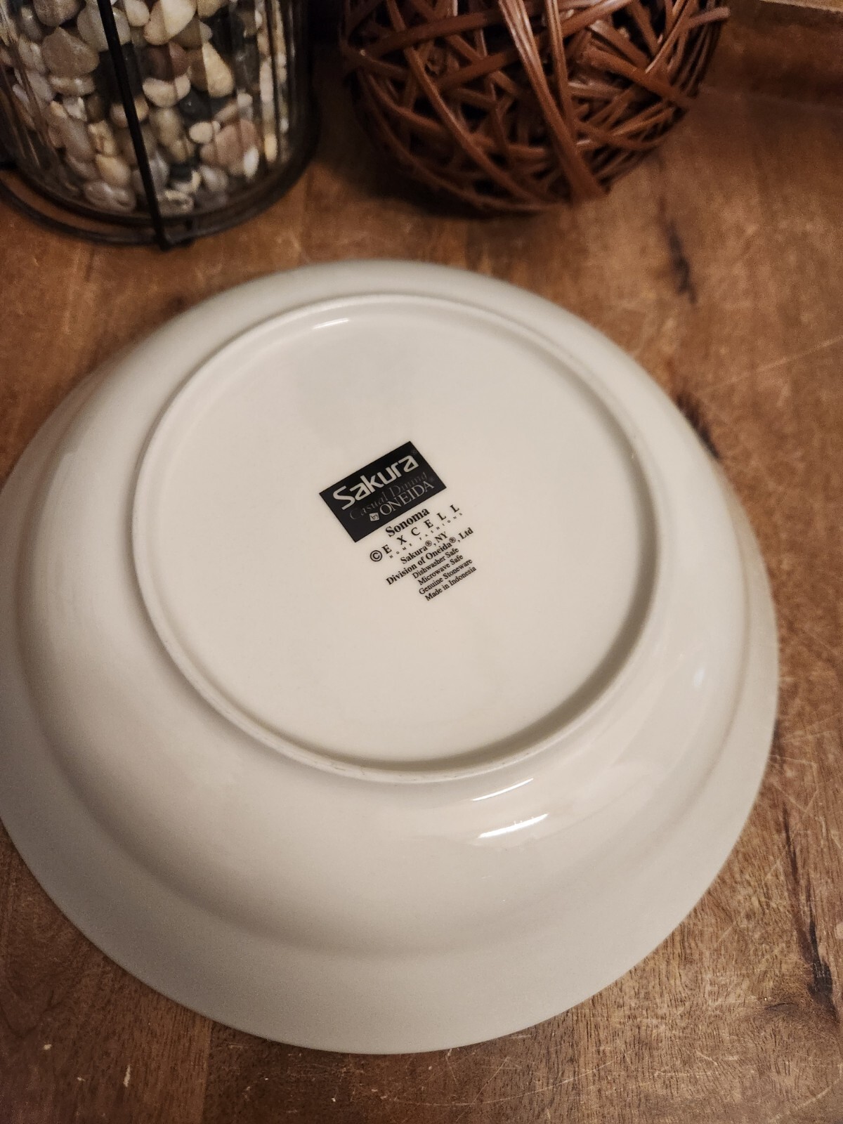 Sakura Oneida Sonoma Excell Stoneware Fruit Pattern Serving Bowl 9⅜” Excellent