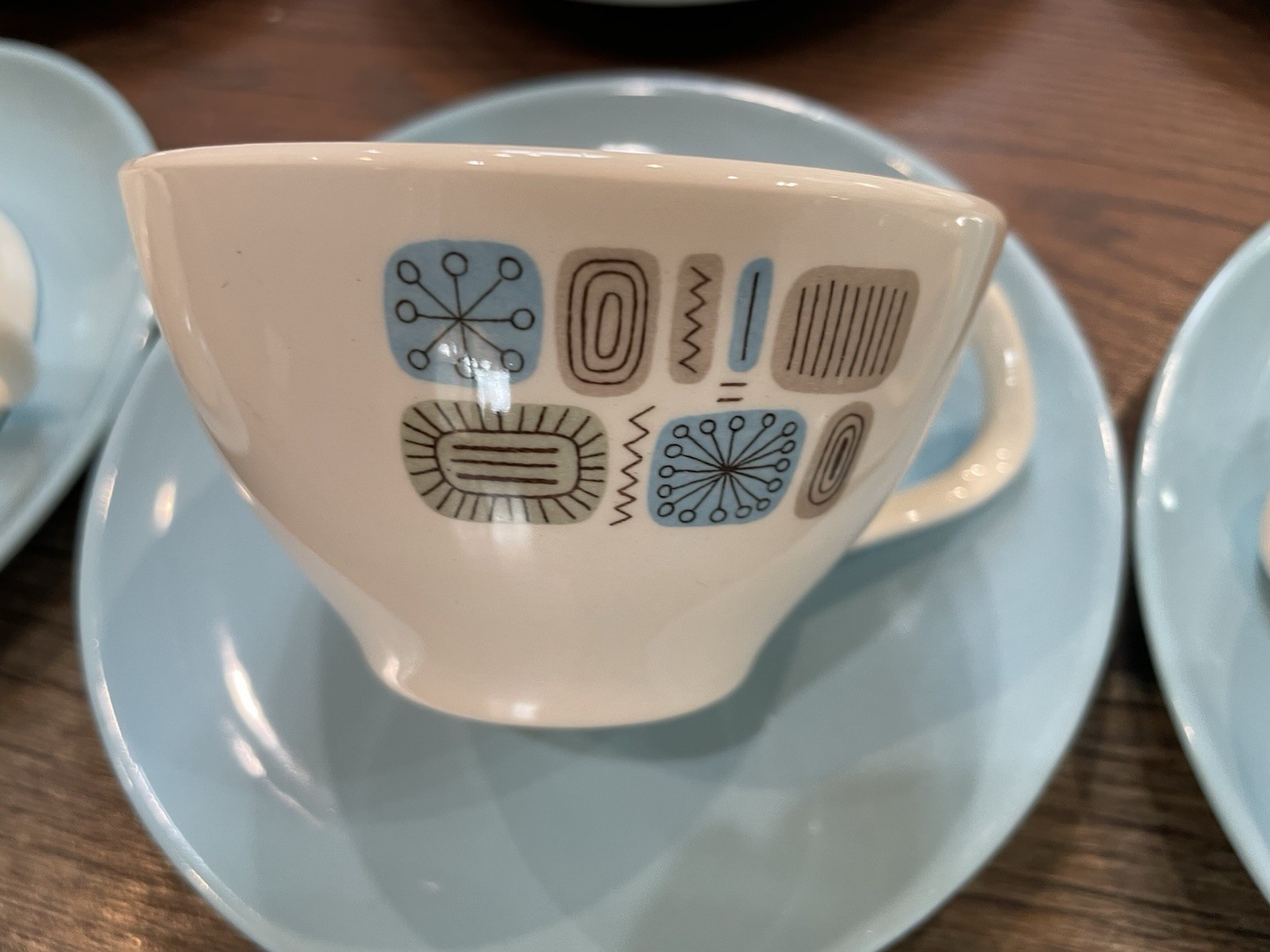 19 Dura-Gloss TEMPORAMA Atomic 5 Dinner Plates 3 Bread 4 Saucers 7 Cups BLUE