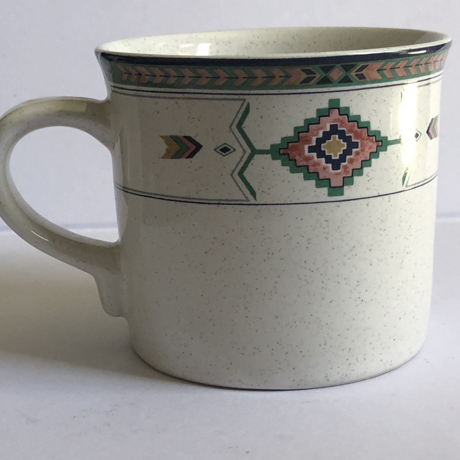 Studio Nova Adirondack Y2201 Coffee Cups 8 And Saucers 7 Round Aztec Speckled