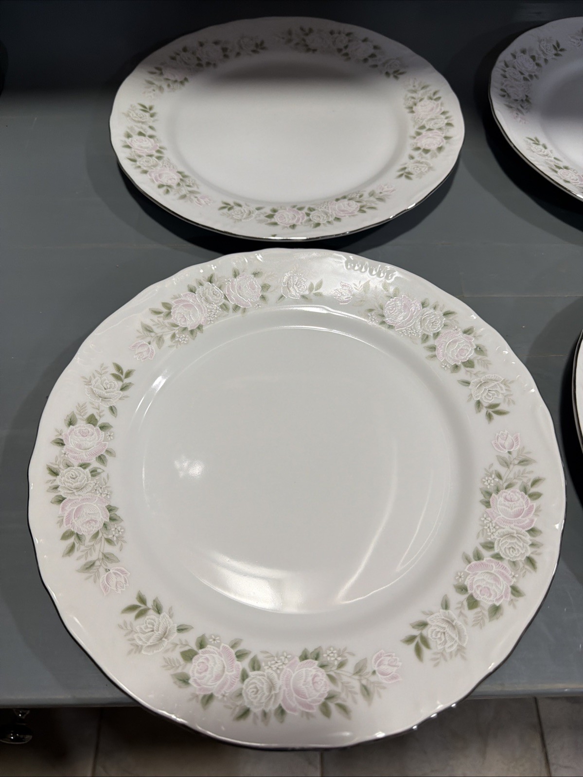 Set Of 4 Vintage Sheffield Fine China Classic 501 Japan Dinner Plates 10 1/4”