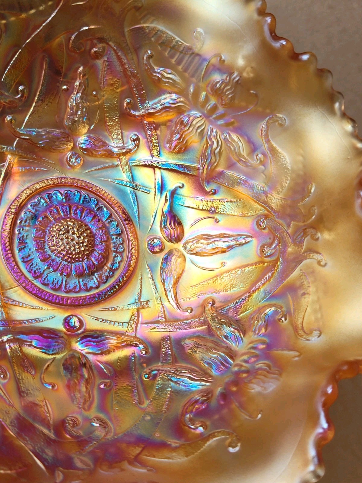 Super Pretty Marigold Northwood Carnival Glass Wishbone Bowl Ruffles n Rings EX.