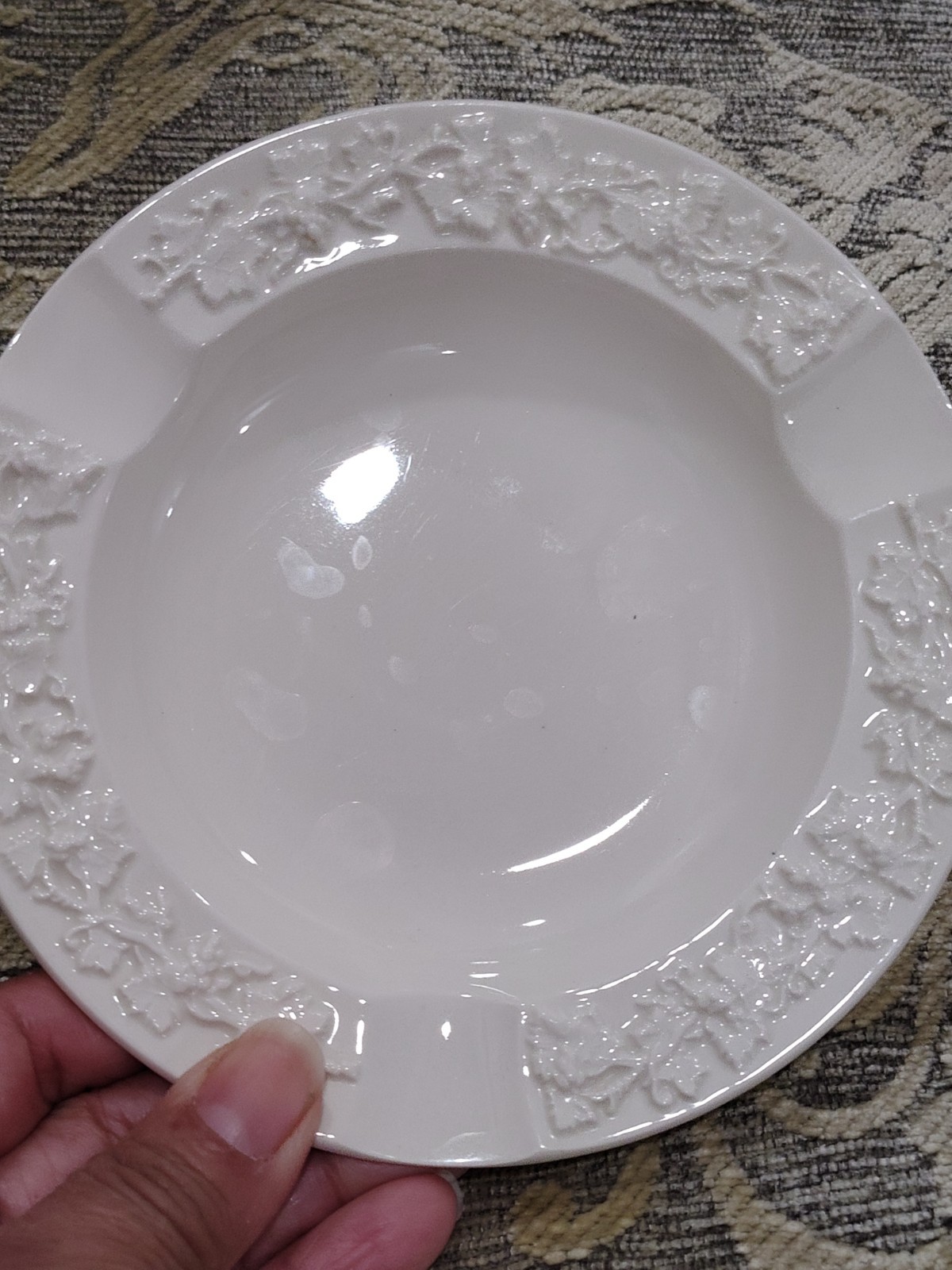 2 VTG Wedgwood Of Etruria Barlaston Queens Pedestal Compote Grapevine + Ashtray