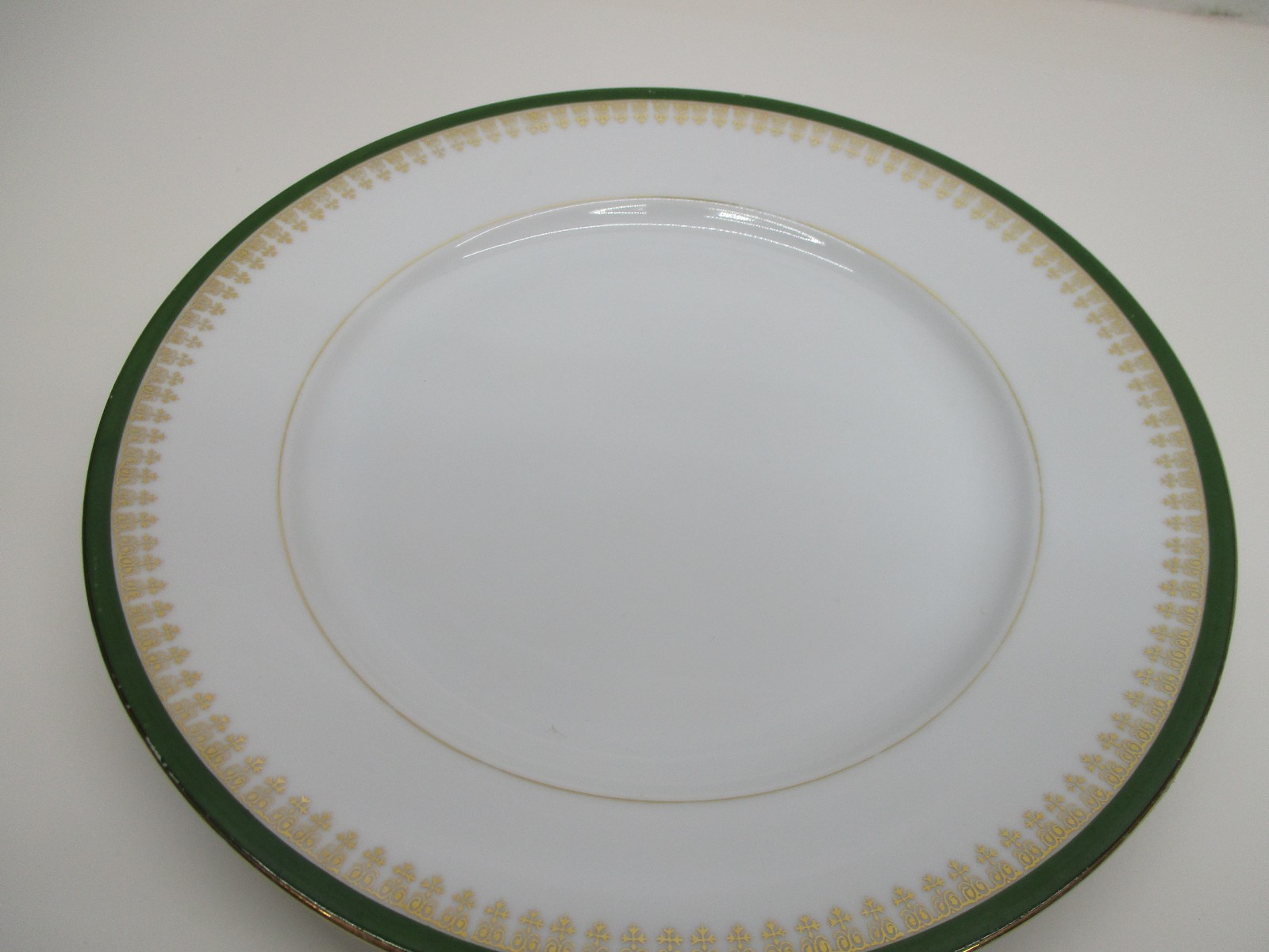 Vintage Mismatched China~ Set Of 6 ~ Luncheon/Sm Dinner Plates & Covered Bowl