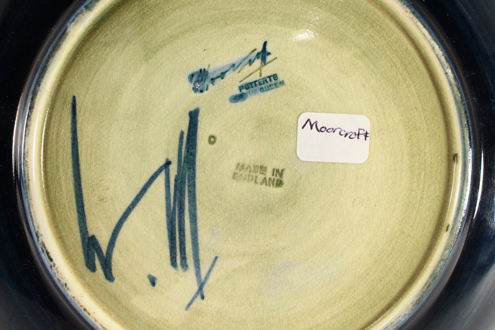 = 1930s Moorcroft Pottery Flambe Plate With Leaf & Berry Green Glaze England 9″