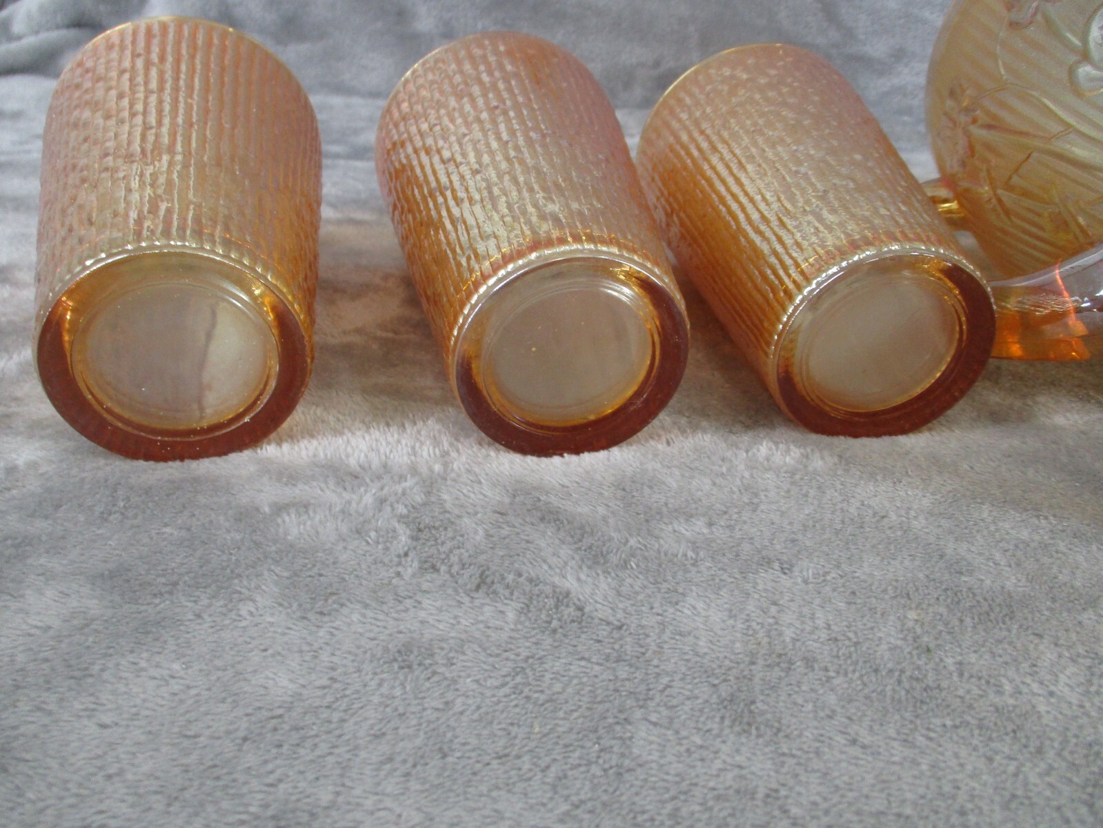 Jeannette Carnival Glass Pitcher And Tree Bark Tumblers Set Marigold Iridescent