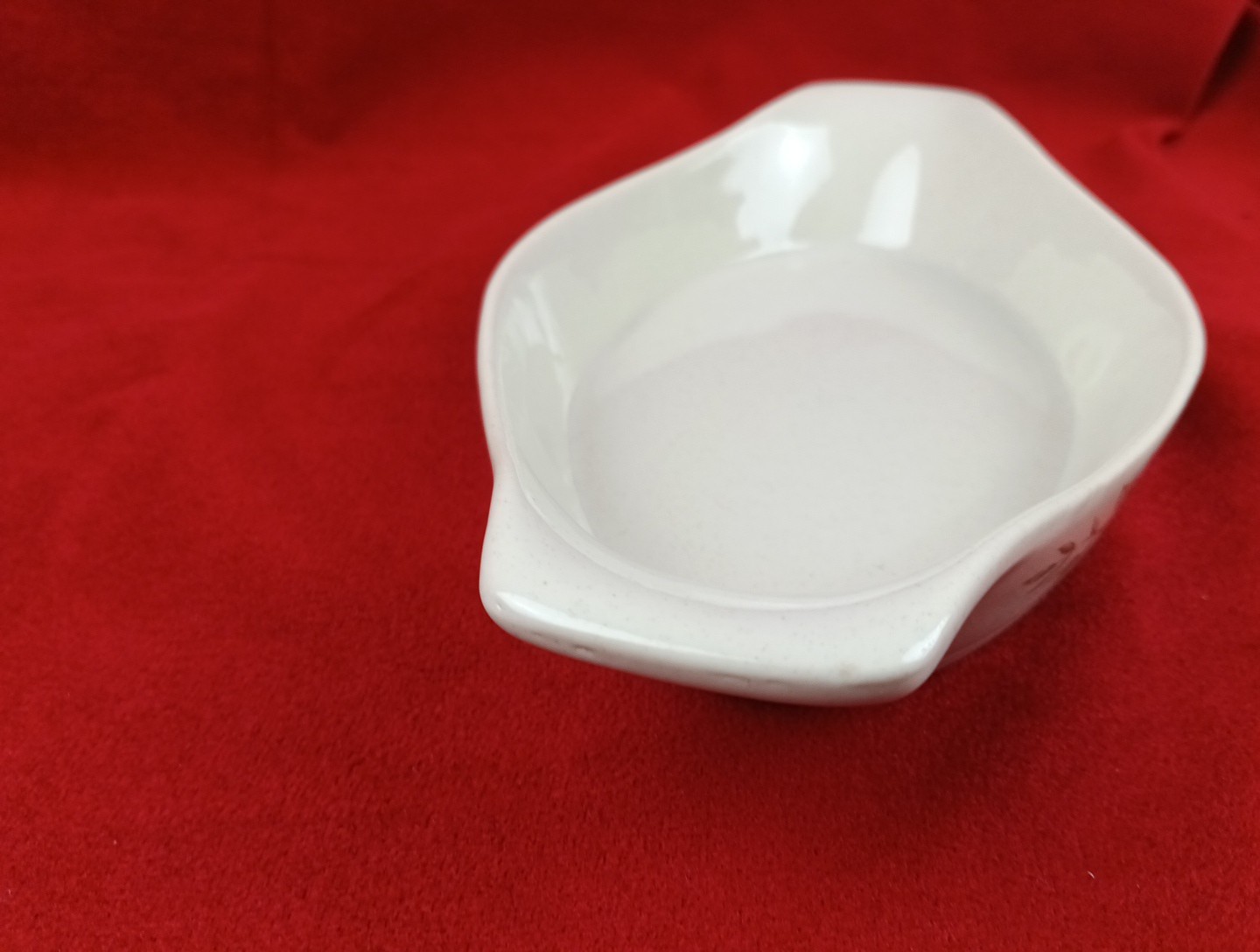 Heavenly serve n store stoneware Small Dish Microwave Freezer Dishwasher Safe