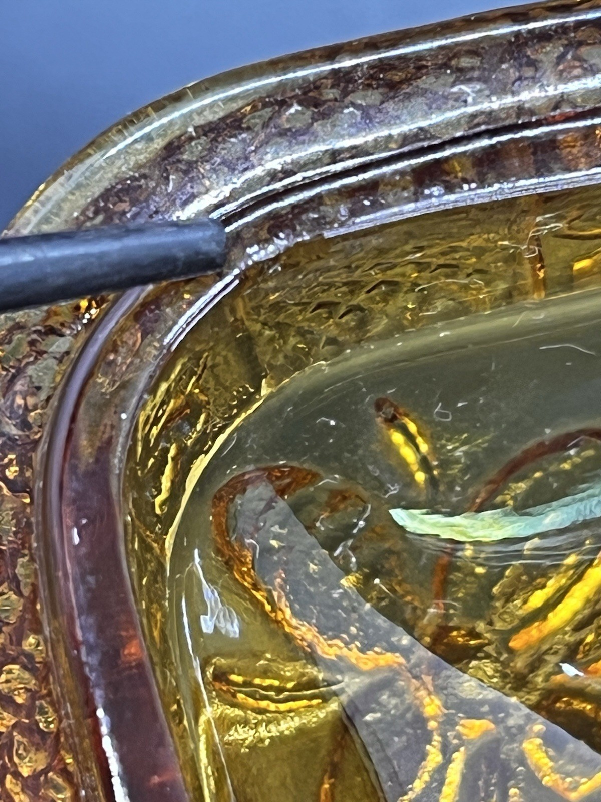 Vintage Tiara Indiana Glass Honey Bee Box Amber Square Dish With Lid