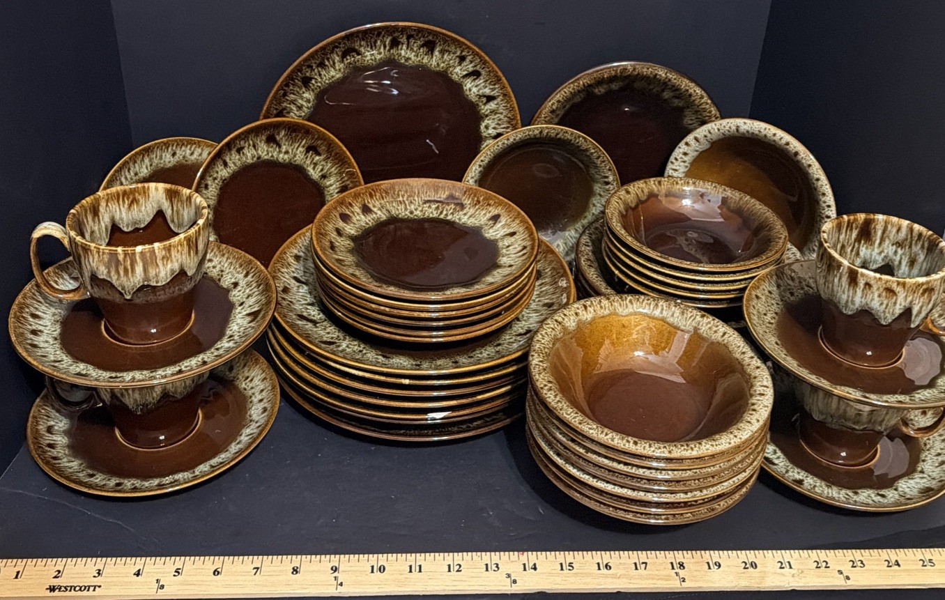 Vintage Pennsylvania Dripware 45 pcs – Service for 4++ – 7 pc Place Setting USA