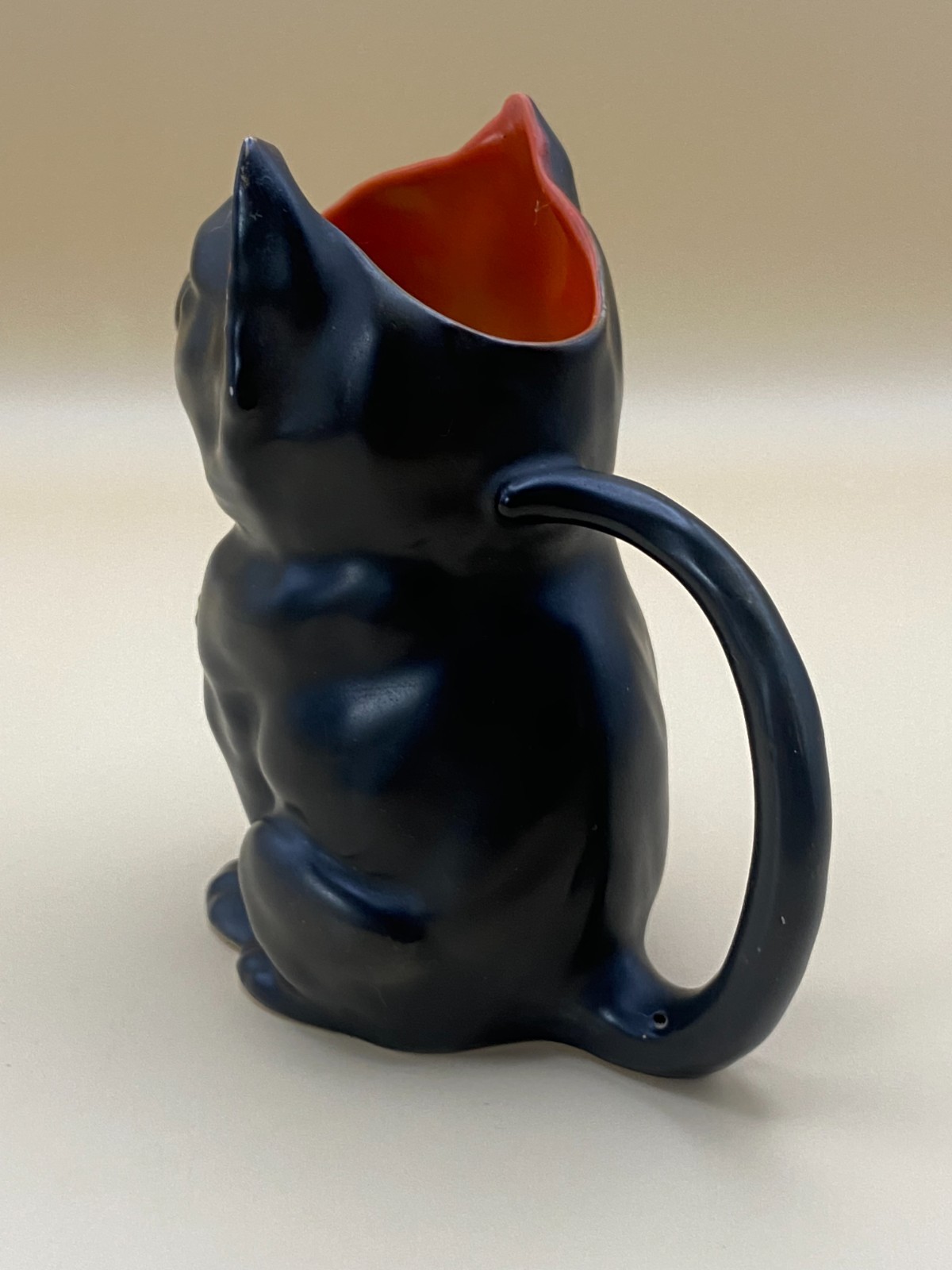 Vintage Black Cat Royal Bayreuth Fine Porcelain Creamer Pitcher – Bavaria 1910s