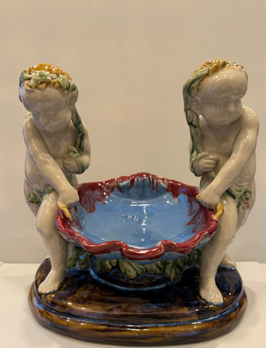 Antique English Majolica Putti Shell Bowl Centerpiece Late Victorian 10 inches