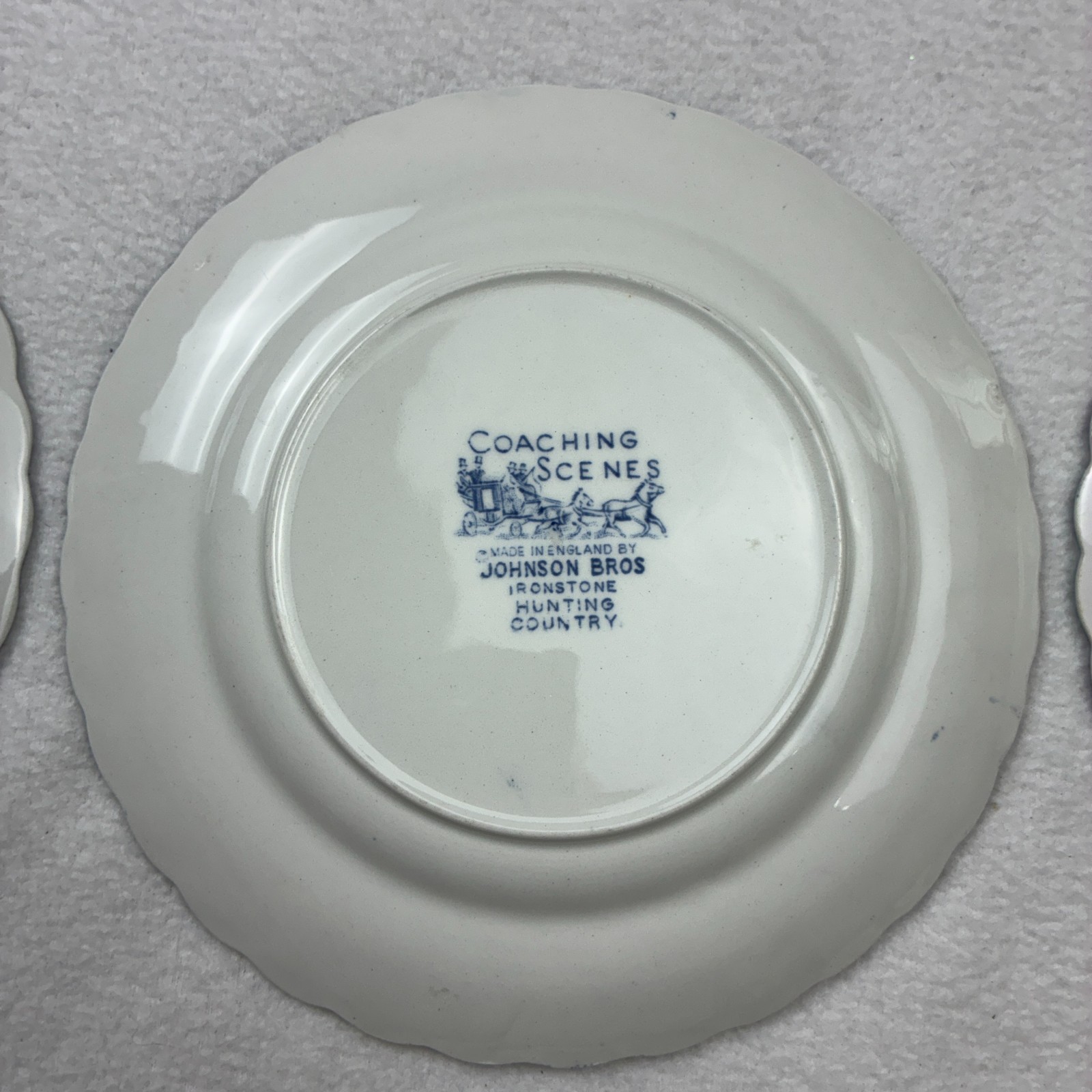 Lot of 6 Johnson Brothers England Coaching Scenes 6.25” Salad Plates Blue White