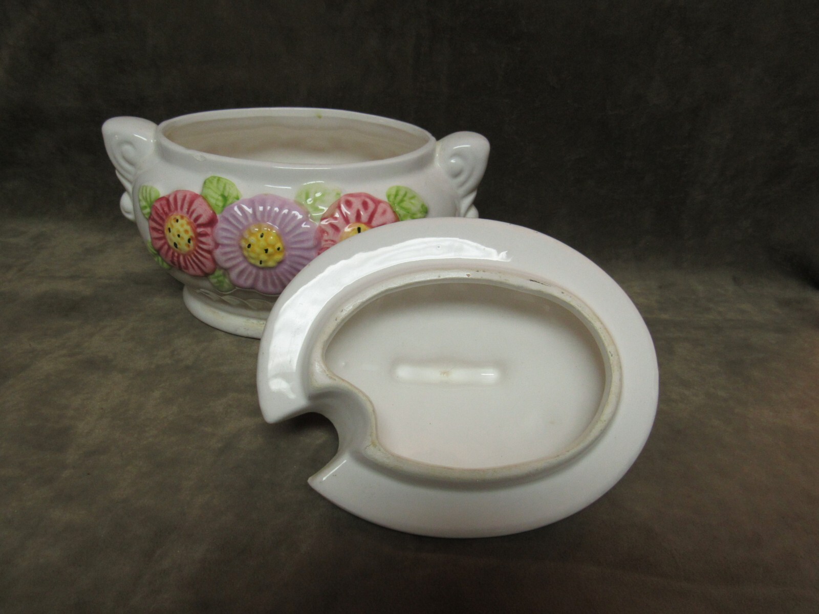 Vintage 1970’s Mini/Small Daisy/Flower Tureen Covered Dish HP Pottery Japan