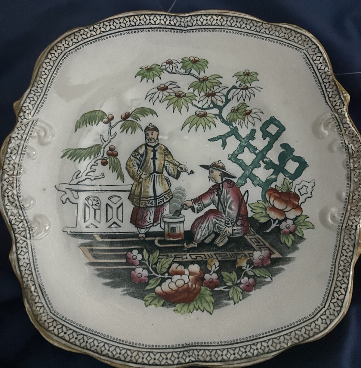 Antique Beech & Hancock PEKIN Plate/bowl, 9.5”